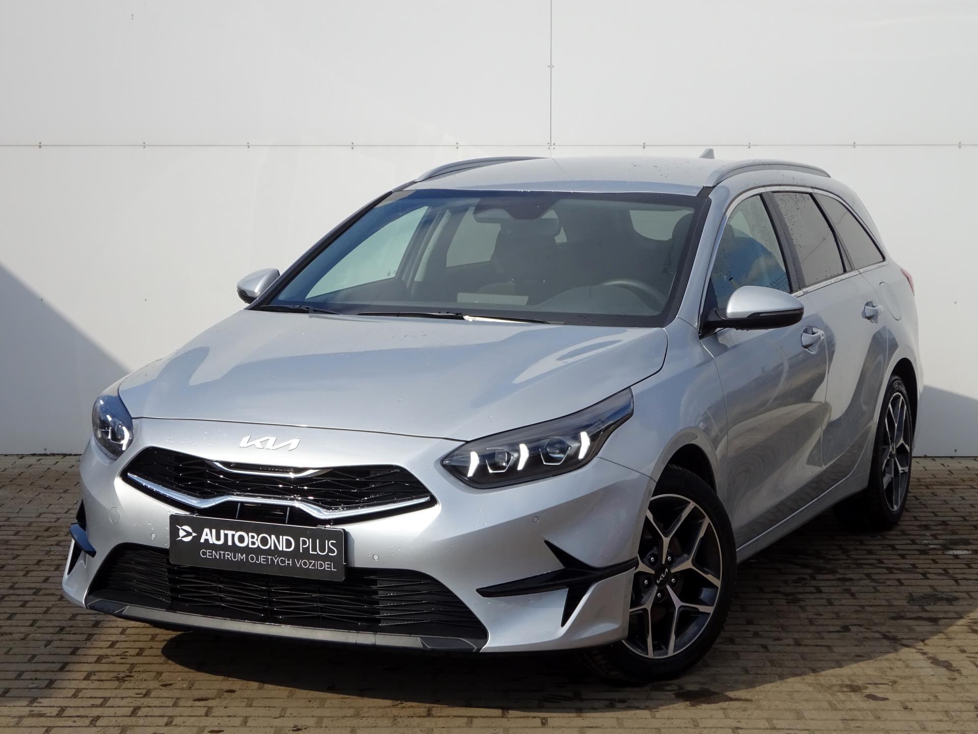 KIA Ceed 1.5 T-GDI 7DCT TOP Business