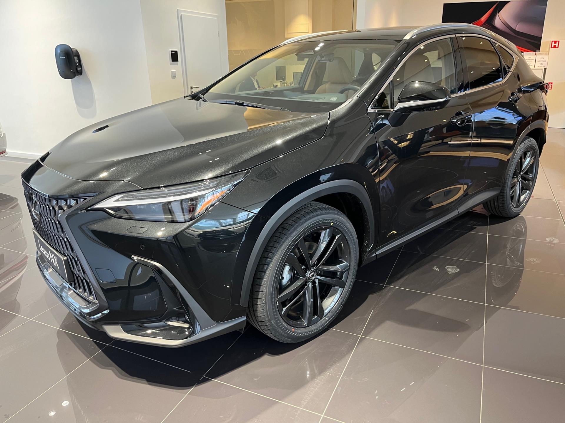 Lexus NX 350h 2,5l