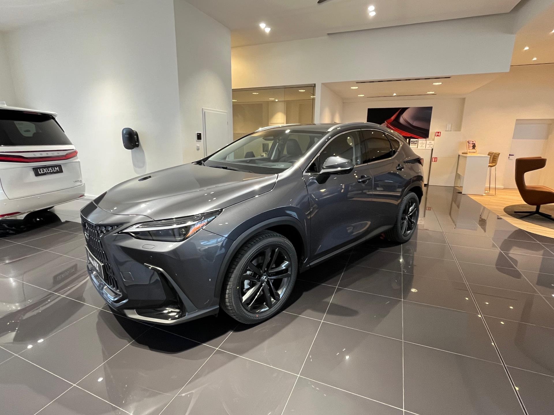 Lexus NX 350h 2,5l