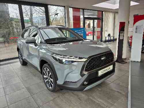 Toyota Corolla Cross Style Tech 1.8 Hybrid (140 k) e-CVT