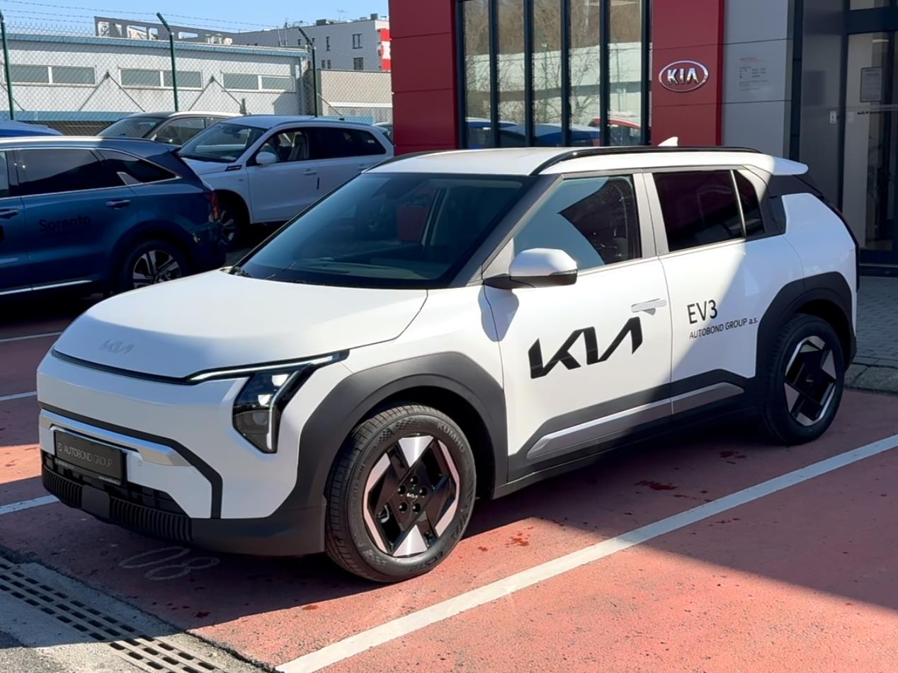 KIA EV3 EARTH 4×2 81,4 KWH+ADAS+V2L