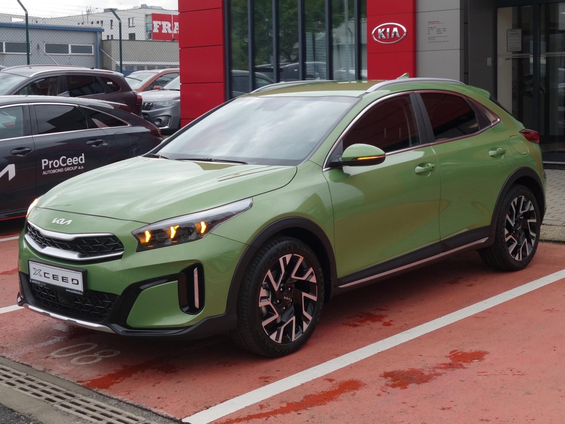KIA XCeed 1,5 T-GDi GPF 7DCT TOP (2025)
