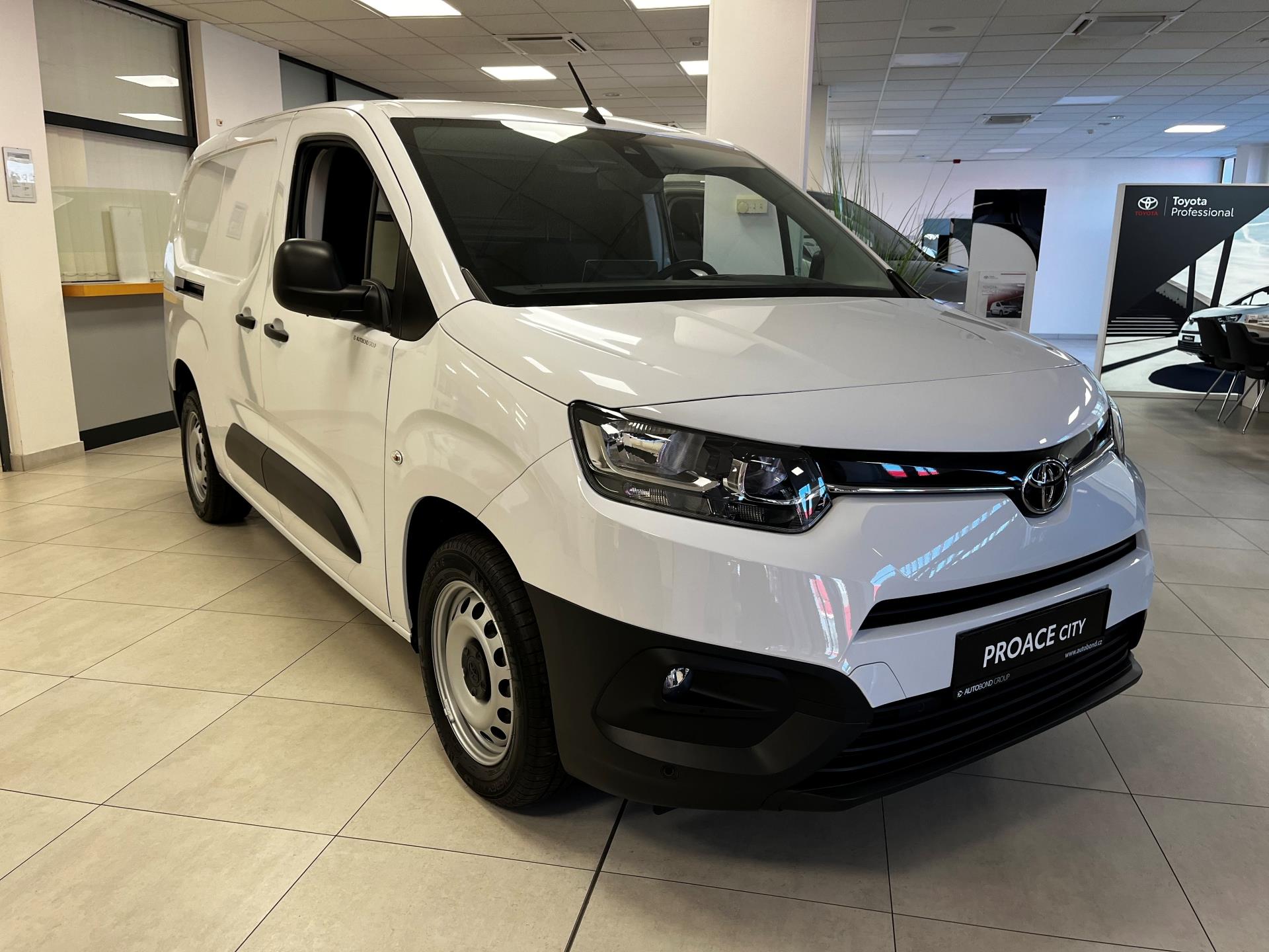 Toyota ProAce 1.5D 100 6MT Active 2S Multimedia Extra