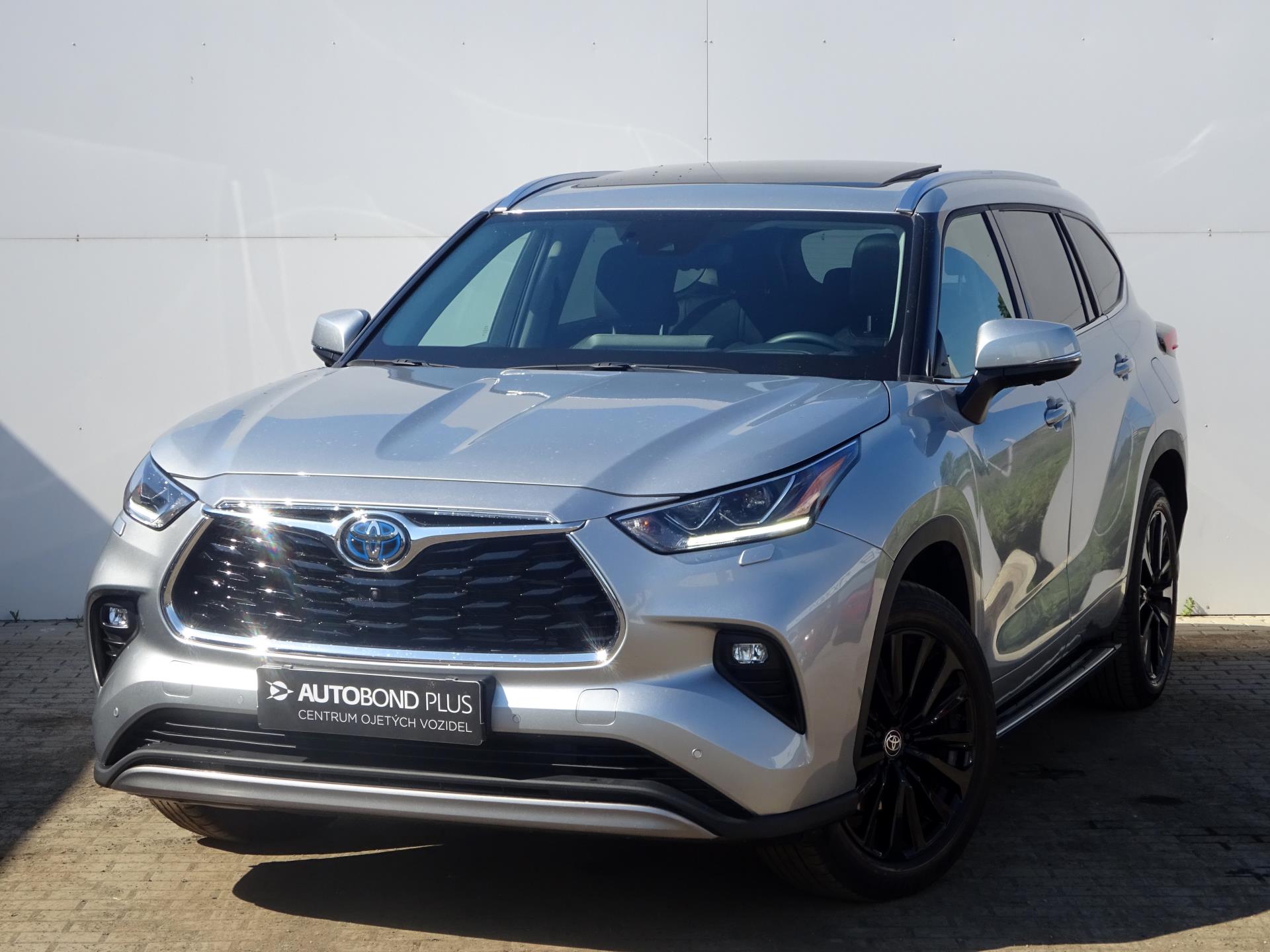 Toyota Highlander 2.5 HSD e-CVT AWD Exec. Tažné