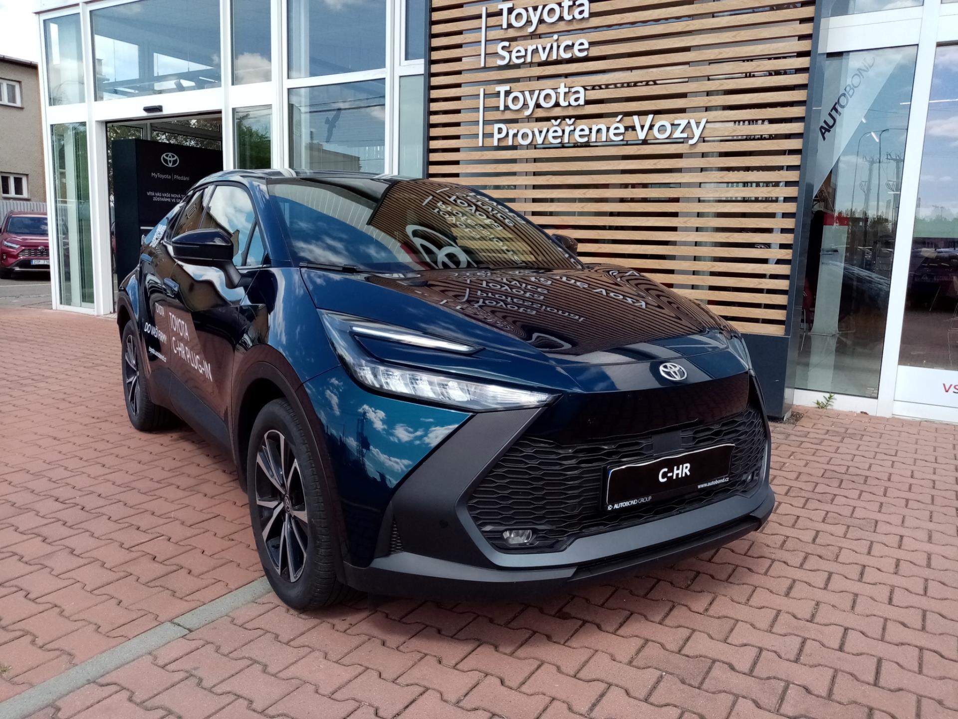 Toyota C-HR 2,0 PHEV 4×2 STYLE