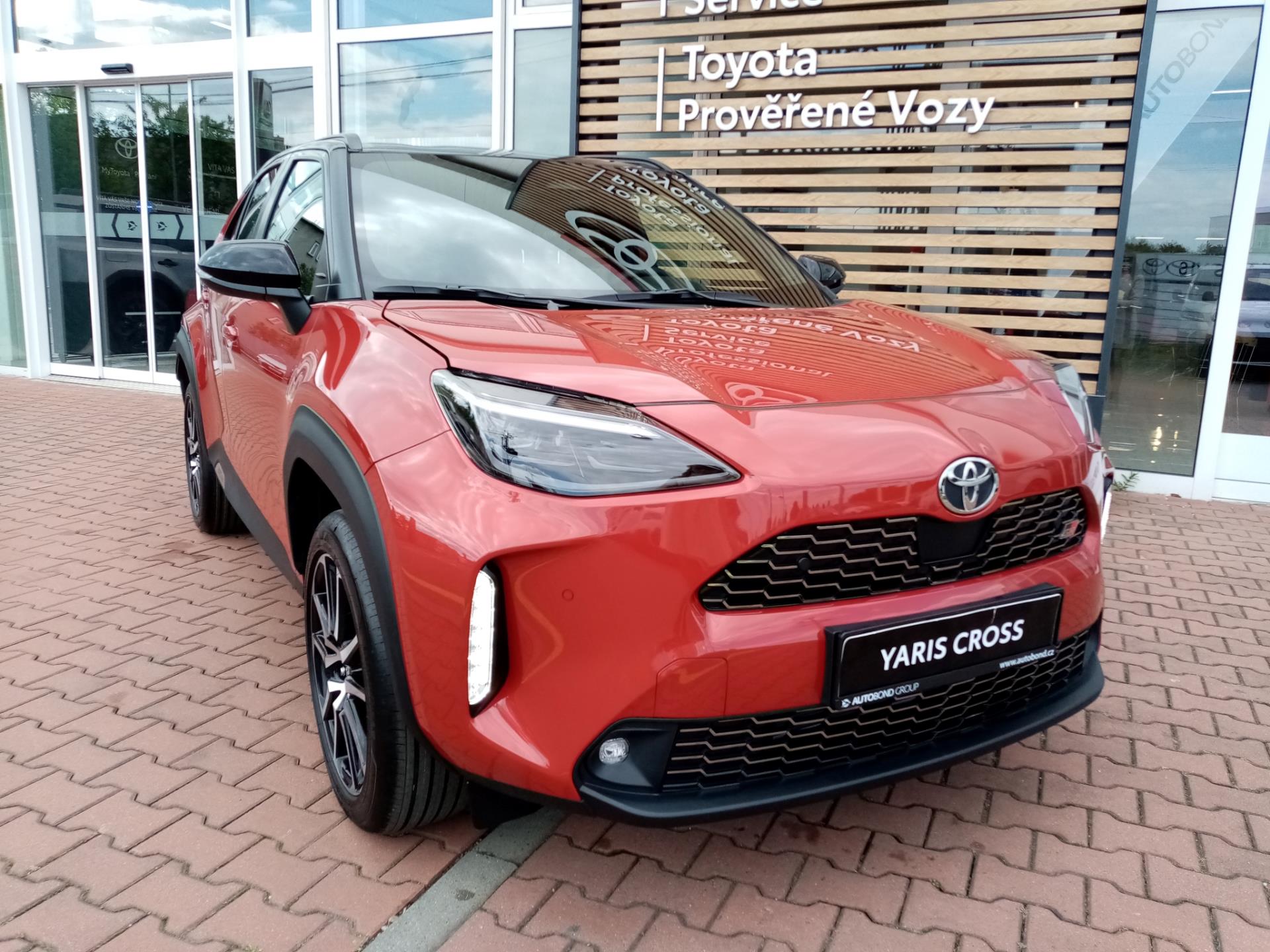 Toyota Yaris Cross 1,5 HEV 4×2 GR SPORT