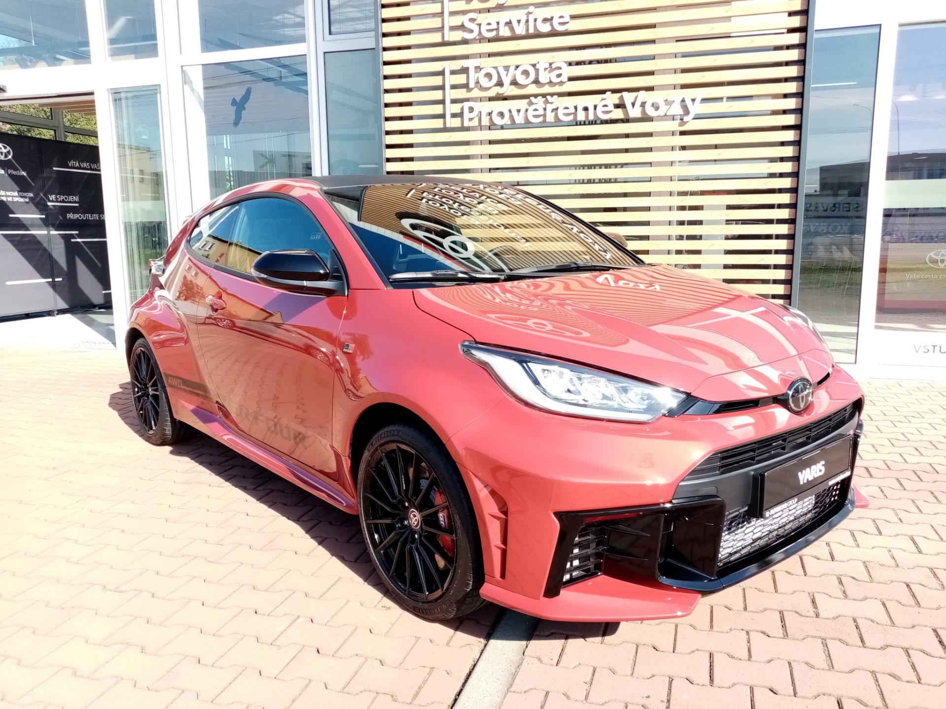 Toyota GR Yaris 1.6 TURBO 280 k 6MT 4×4 DYNAMIC
