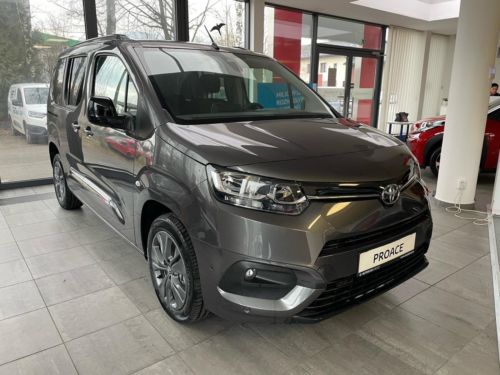 Toyota Proace City Verso Family Comfort 7S – 6MT