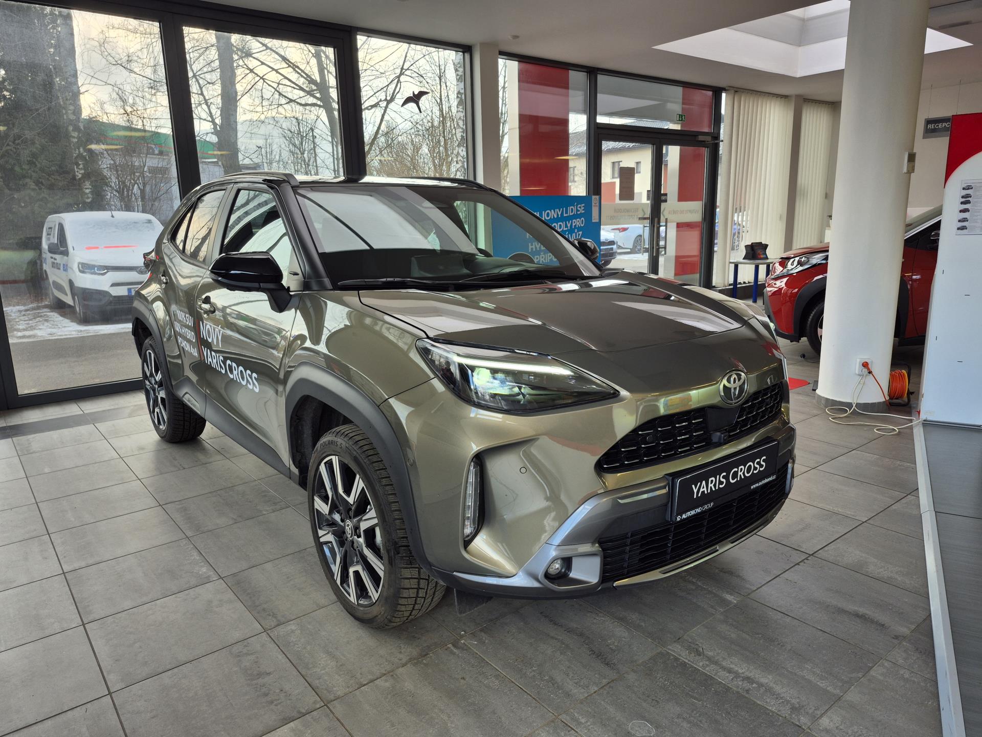 Toyota Yaris Cross Premiere Edition 1.5 Hybrid 130 (130 k)