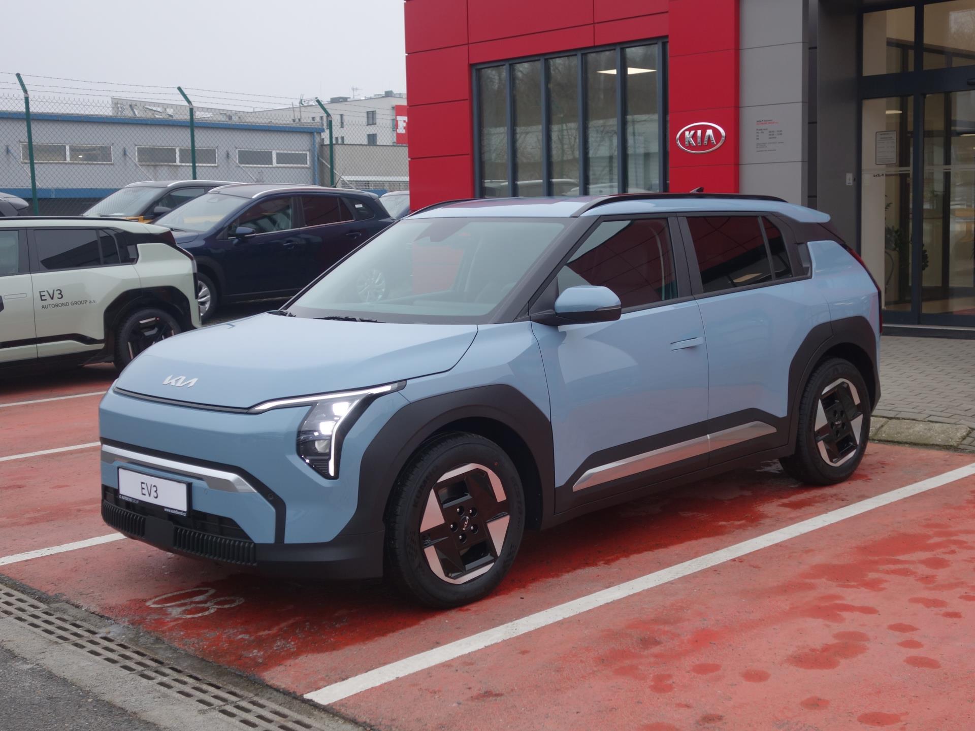 KIA EV3 EARTH 4×2 81,4KWH+ADAS+V2L