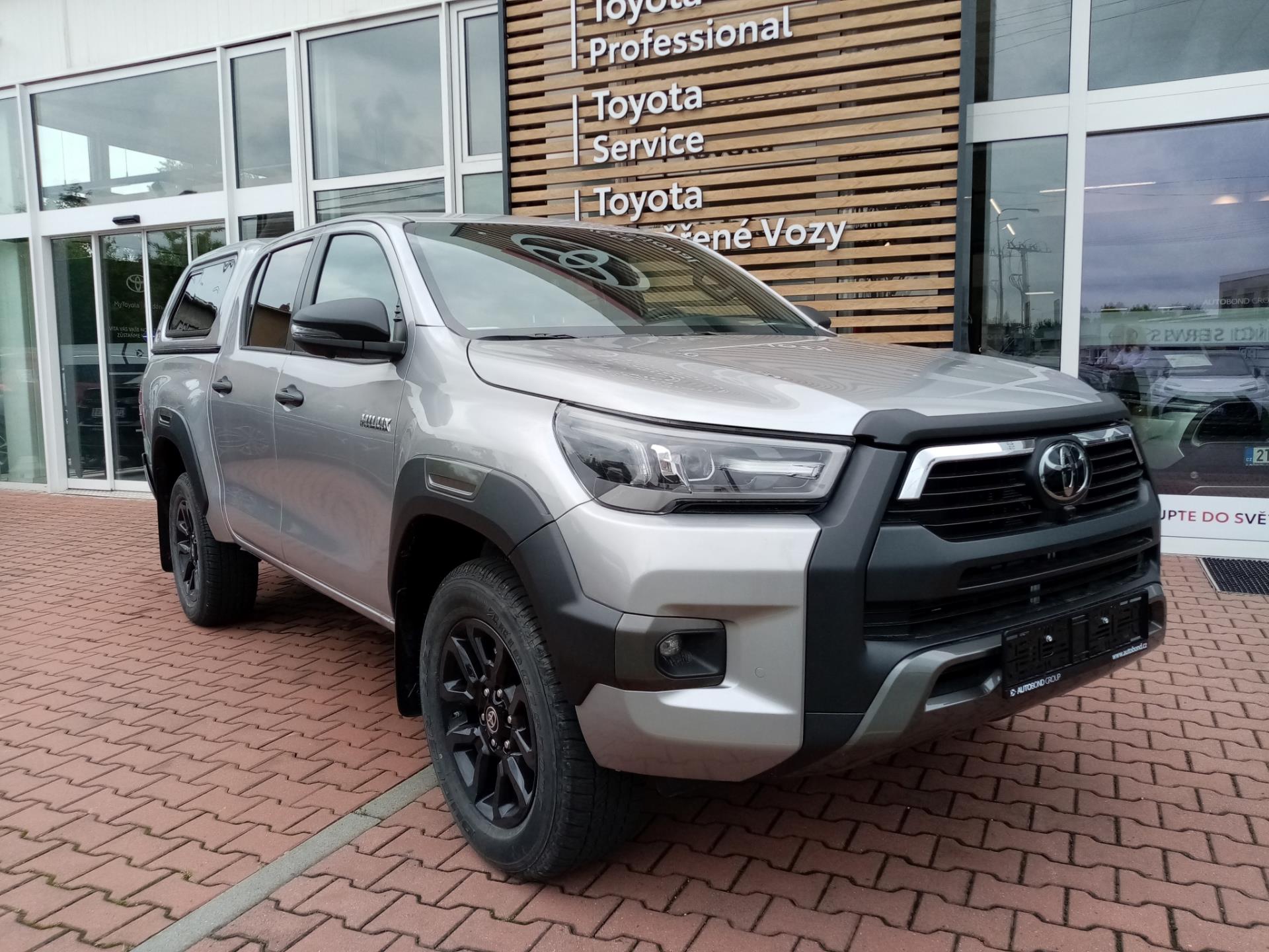 Toyota Hilux 2,8 DIESEL 204K 6AT INVINCIBLE