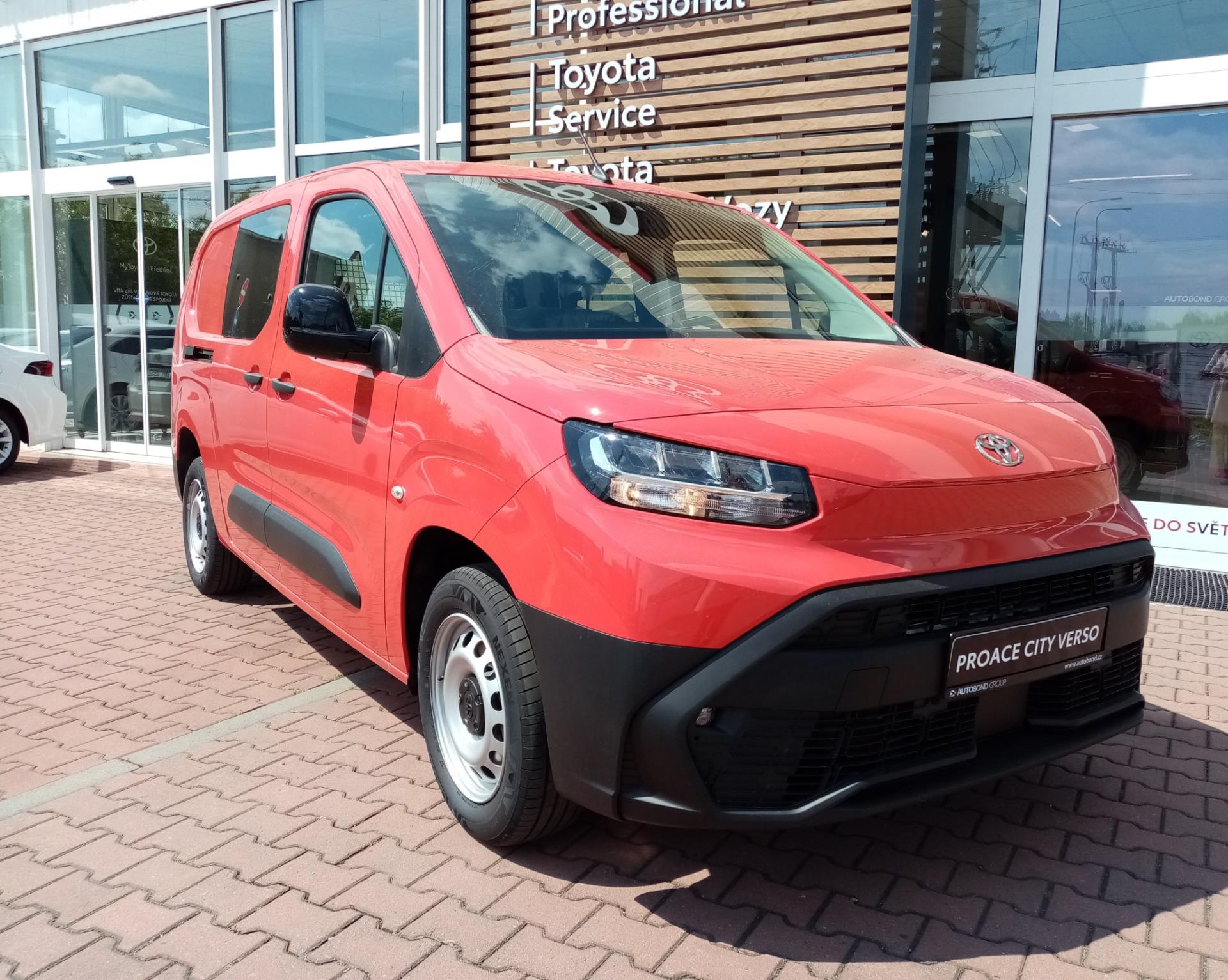 Toyota Proace City 1,5D 100K 6MT CREWCAB 5 MÍST