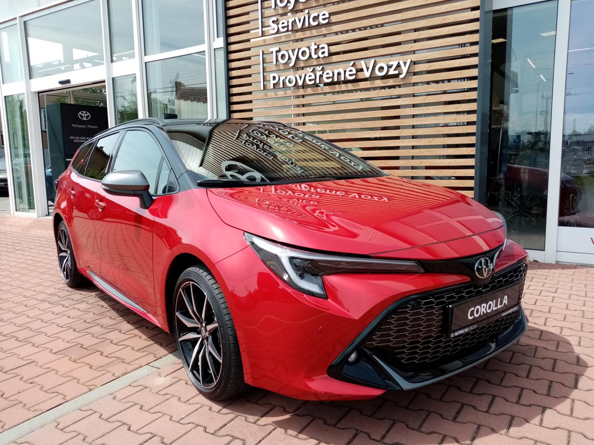 Toyota Corolla 2.0 HEV 4×2 GR SPORT DYNAMIC