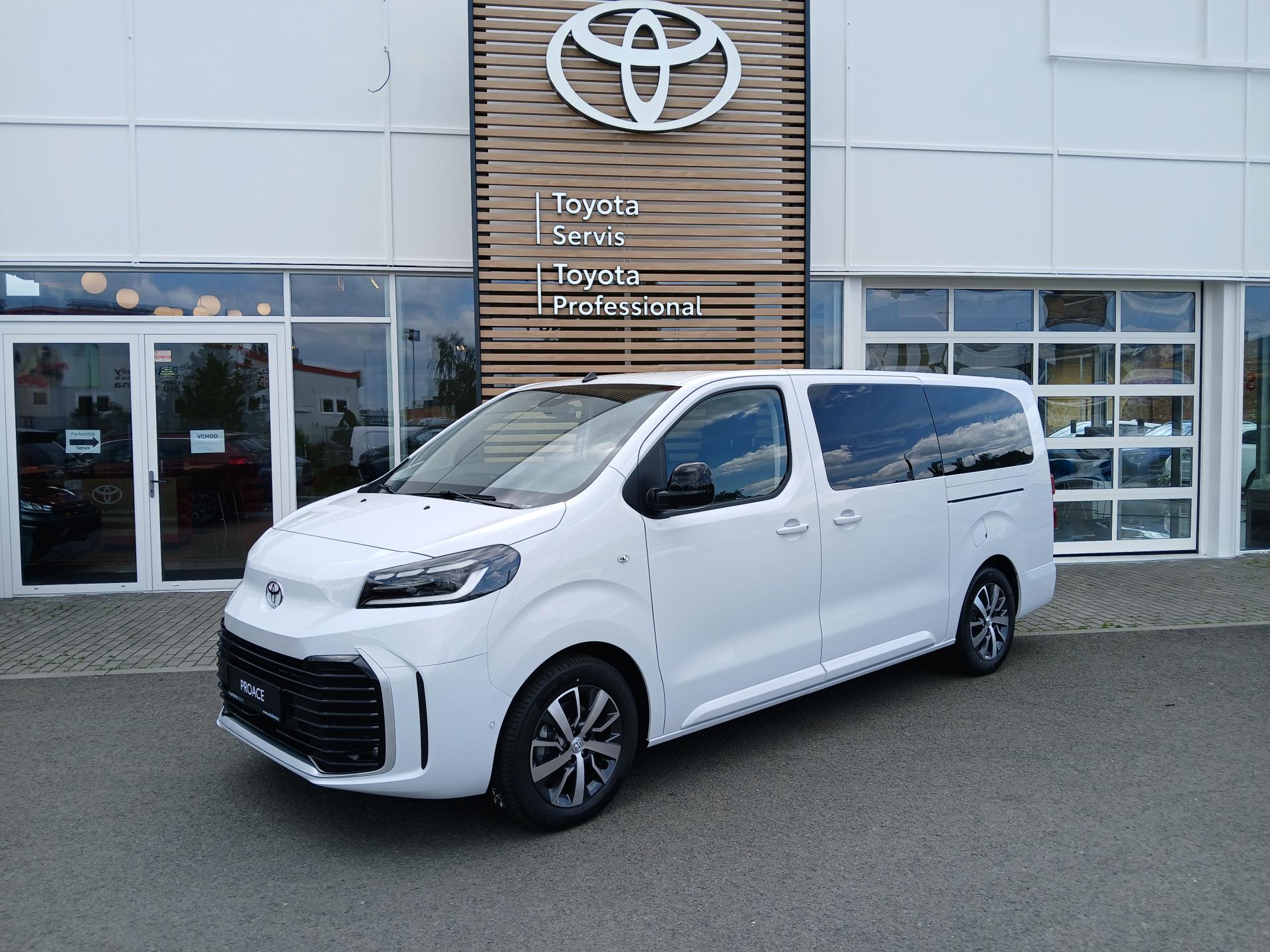 Toyota Proace Verso 2.0 D, Family 8S Executive