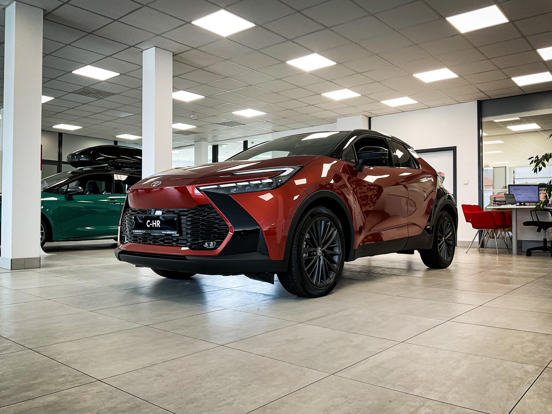 Toyota C-HR 2.0 HYBRID e-CVT TOKYO EDITION