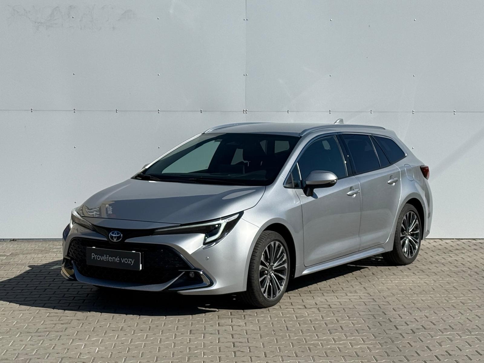 Toyota Corolla 1.8 HSD e-CVT Style