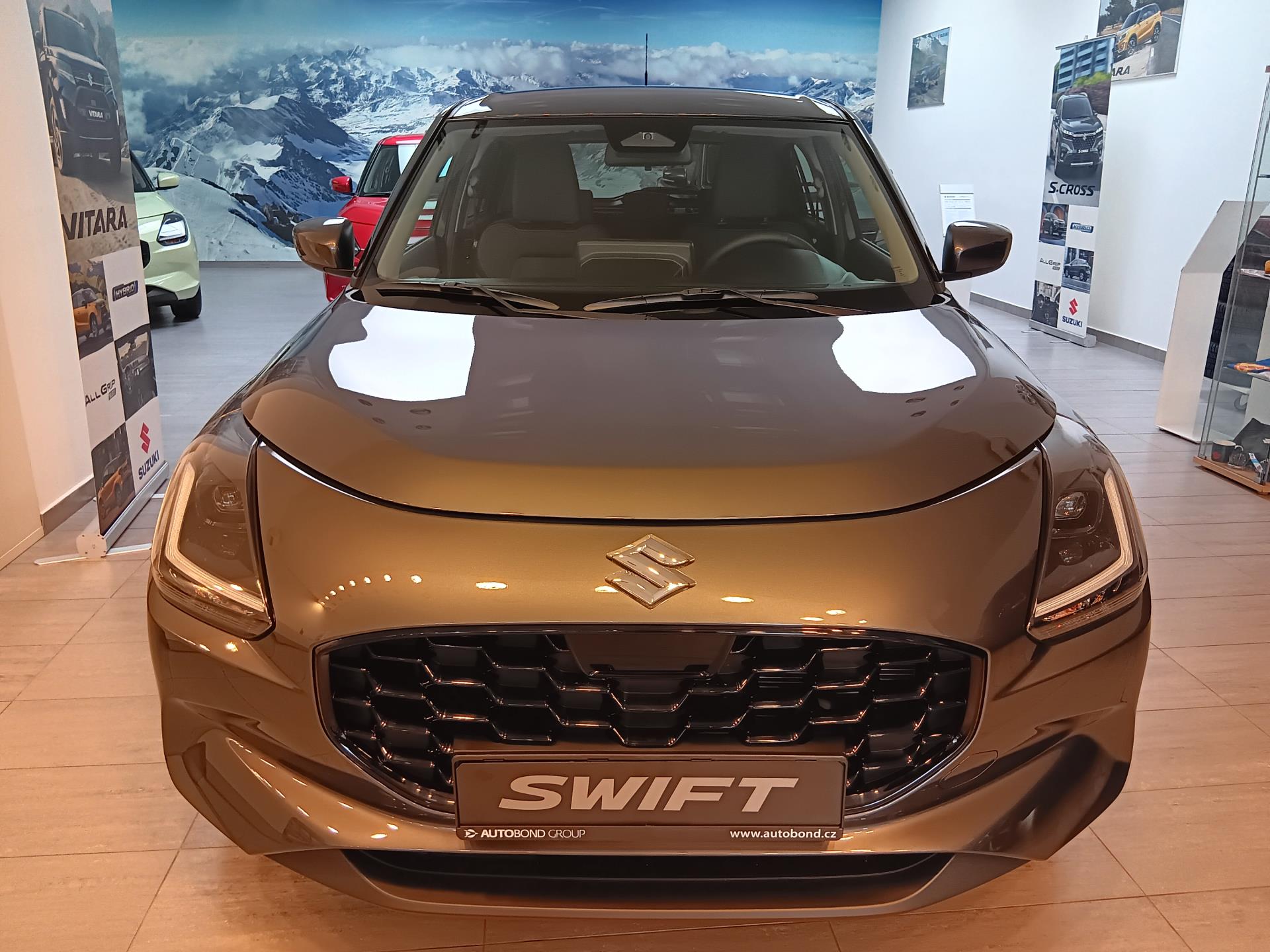 Suzuki Swift ELEGANCE 1.2 HYBRID CVT 4×2 MY24