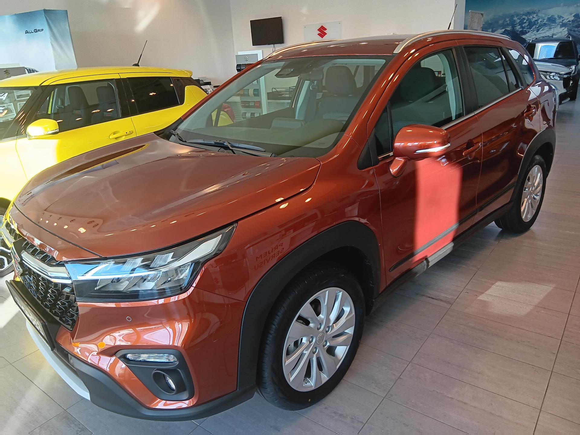 Suzuki S-Cross PREMIUM 1,4 HYBRID M/T 4×2