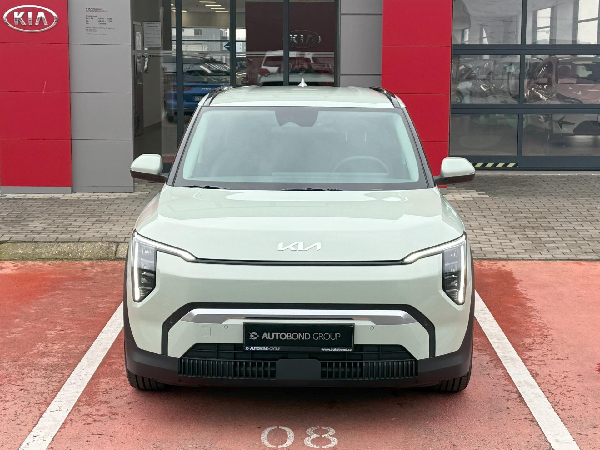 KIA EV3 81,4 KwH ; EARTH + ADAS