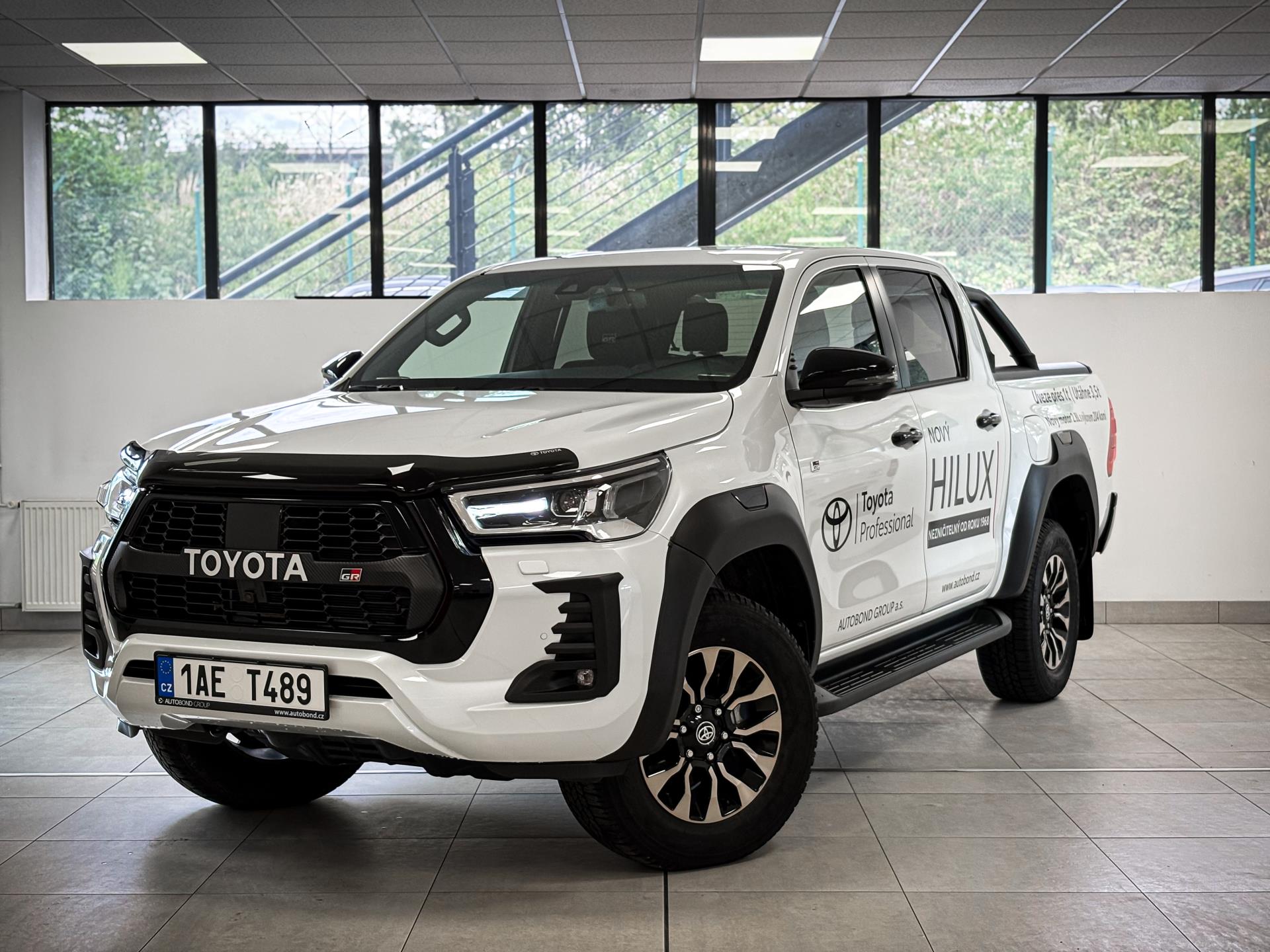 Toyota Hilux 2.8 diesel 8AT