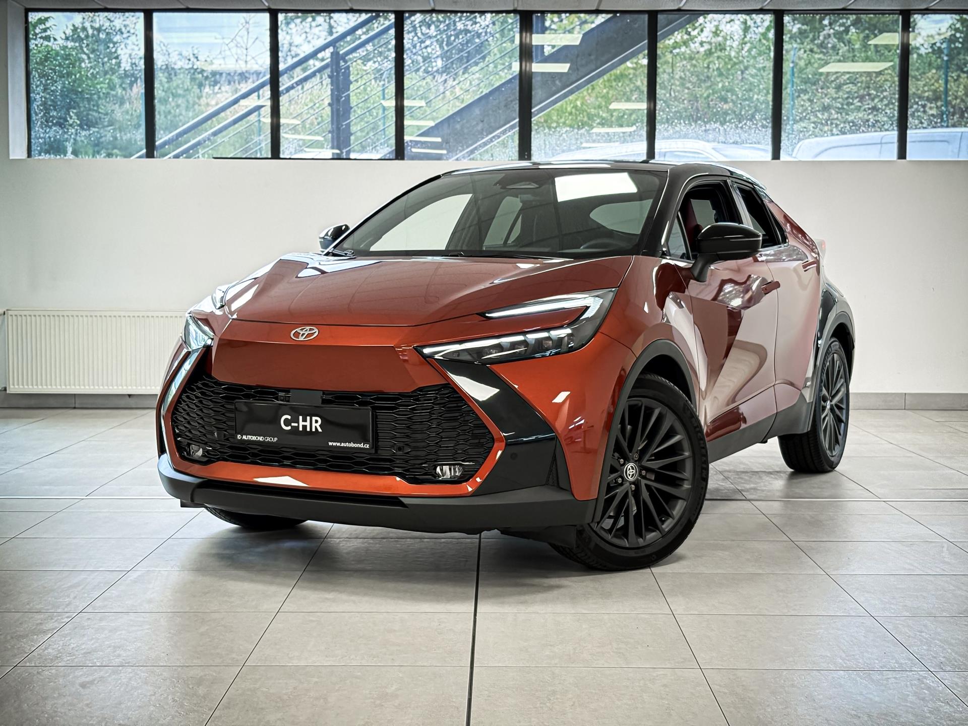 Toyota C-HR 2.0 HYBRID e-CVT TOKYO EDITION