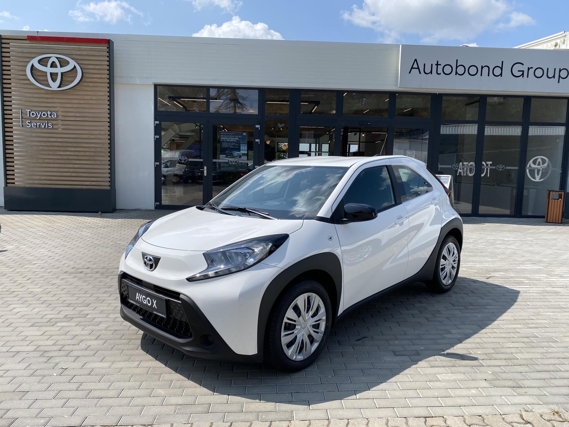Toyota Aygo X 1.0 5MT Comfort Business
