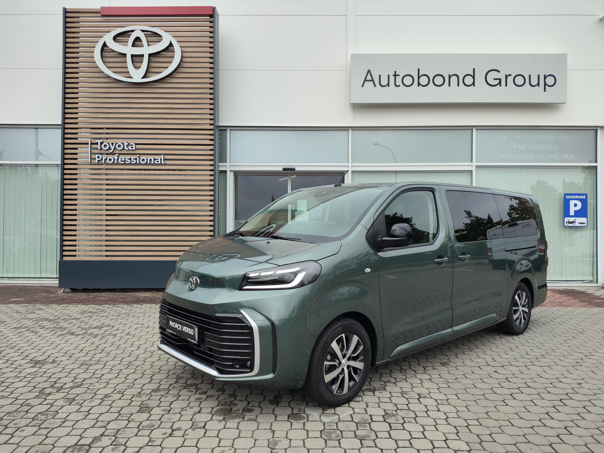 Toyota Proace Verso 2.0D 8AT VIP 7S + tažné zařízení