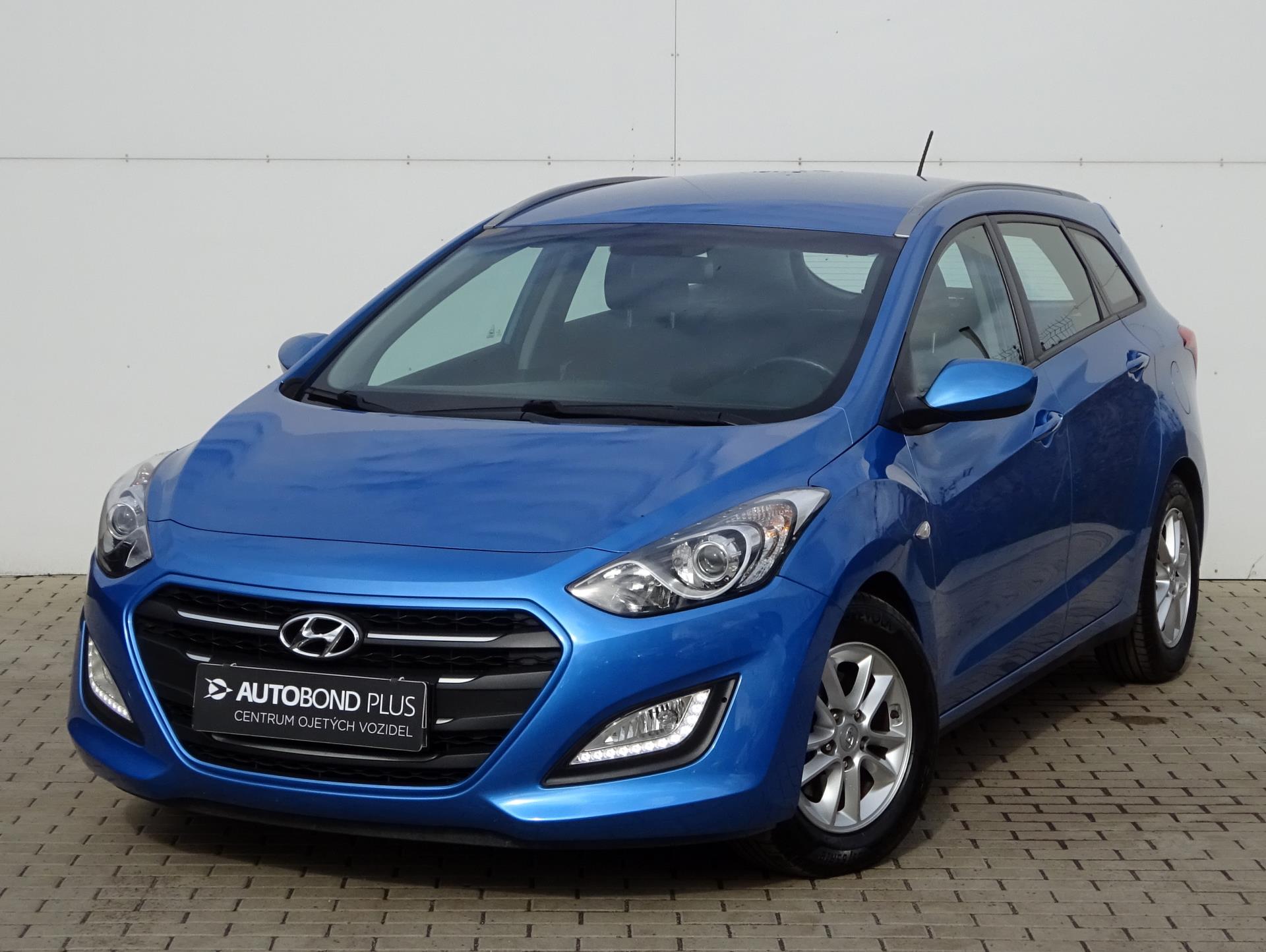 Hyundai i30 1.6 GDI 99kW Trikolor