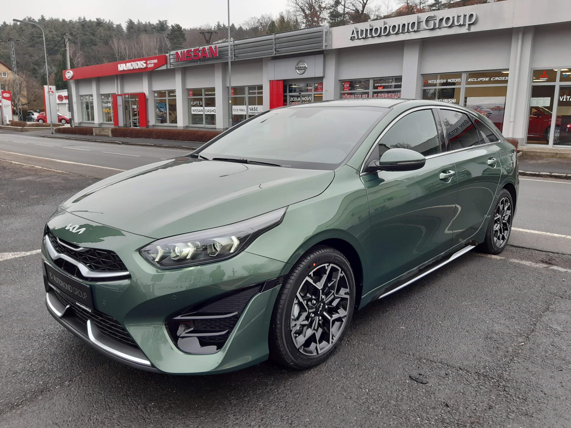 KIA ProCeed GT LINE PLUS 1.5 T-GDi 7DCT+TECH
