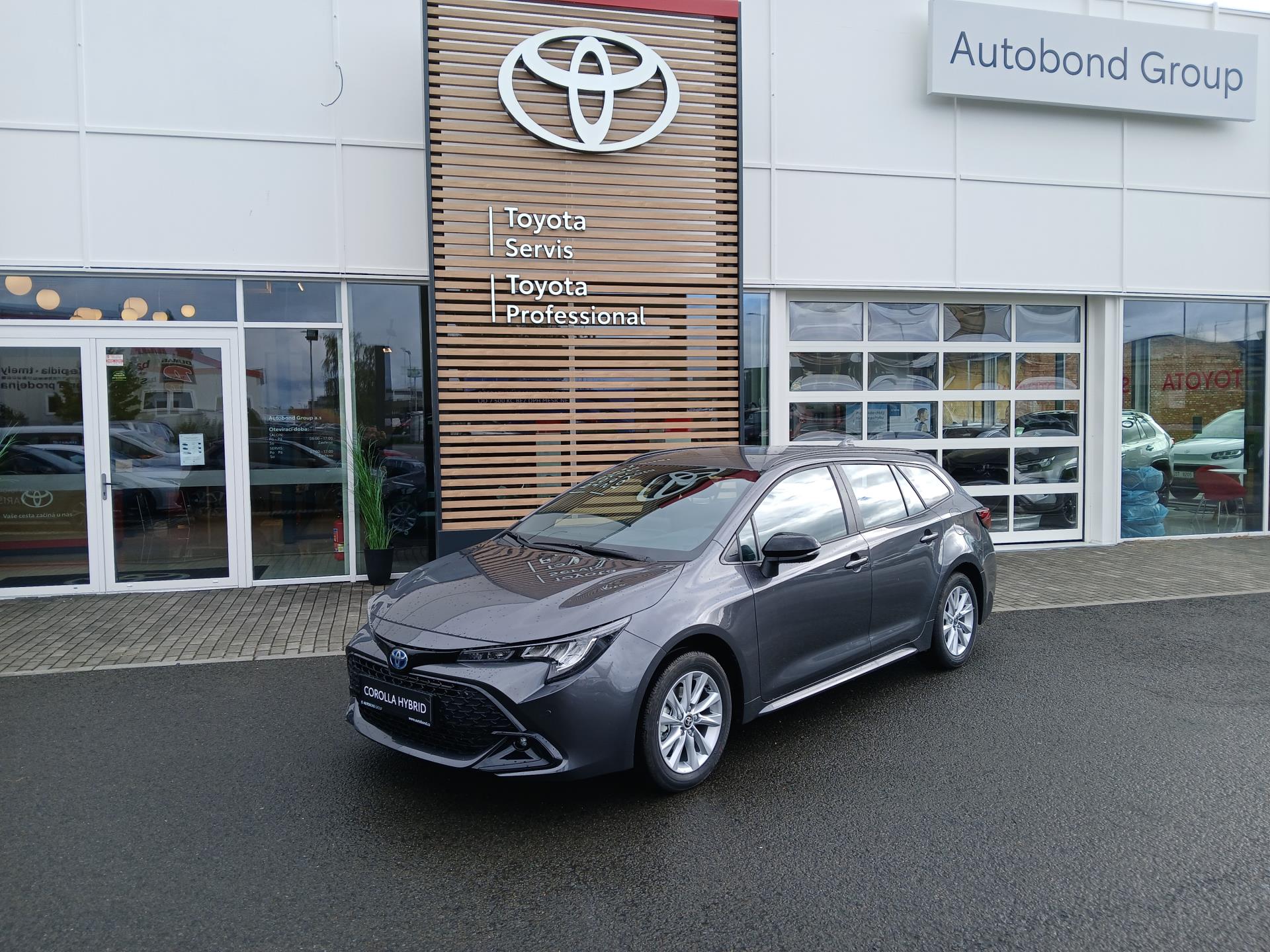 Toyota Corolla 1.8 HEV 140k e-CVT Comfort Tech