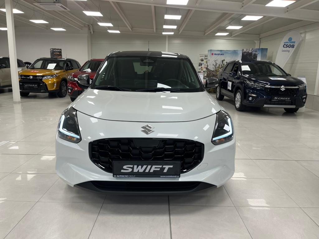 Suzuki Swift PREMIUM 1.2 HYBRID CVT 4×2 MY24