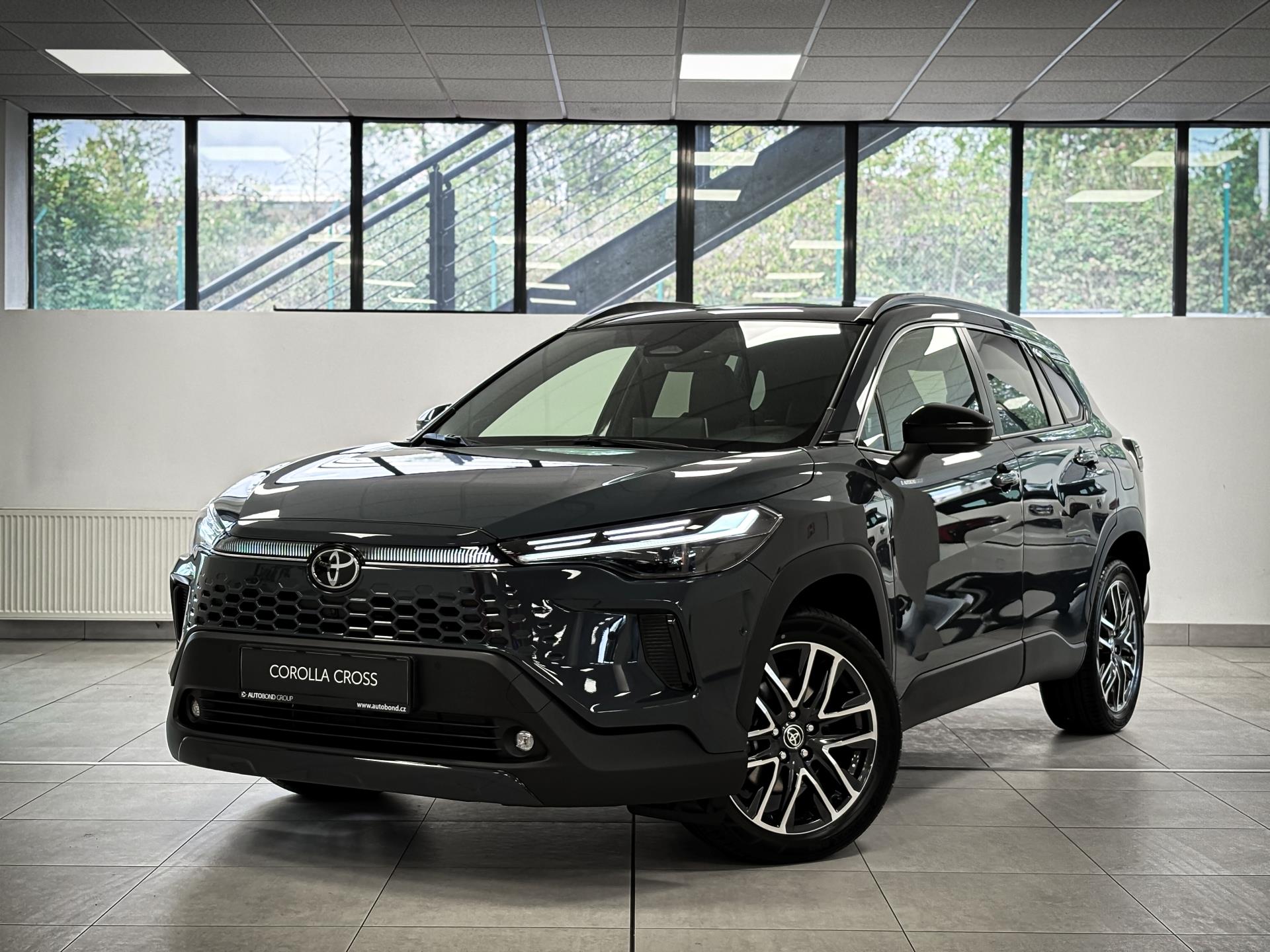 Toyota Corolla Cross 2.0 Hybrid CVT (4×4)