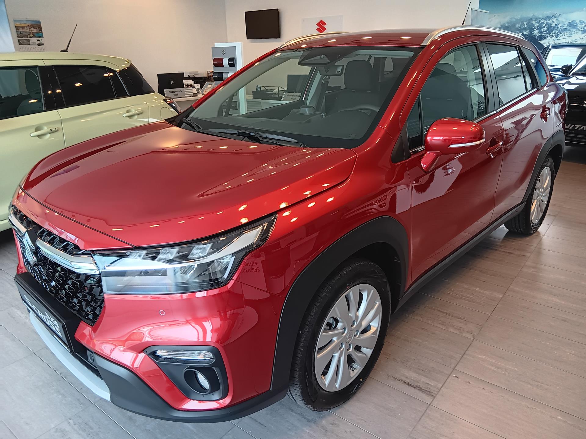 Suzuki S-Cross PREMIUM 1,4 HYBRID A/T 4×2 MY25