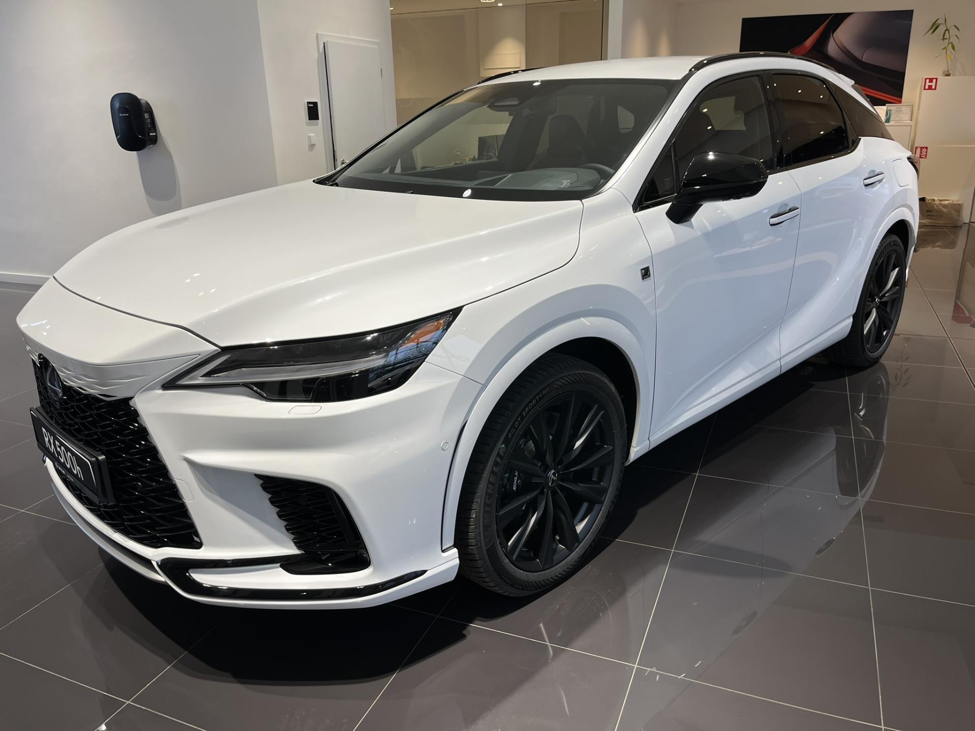 Lexus RX 500h F SPORT PLUS 4×4