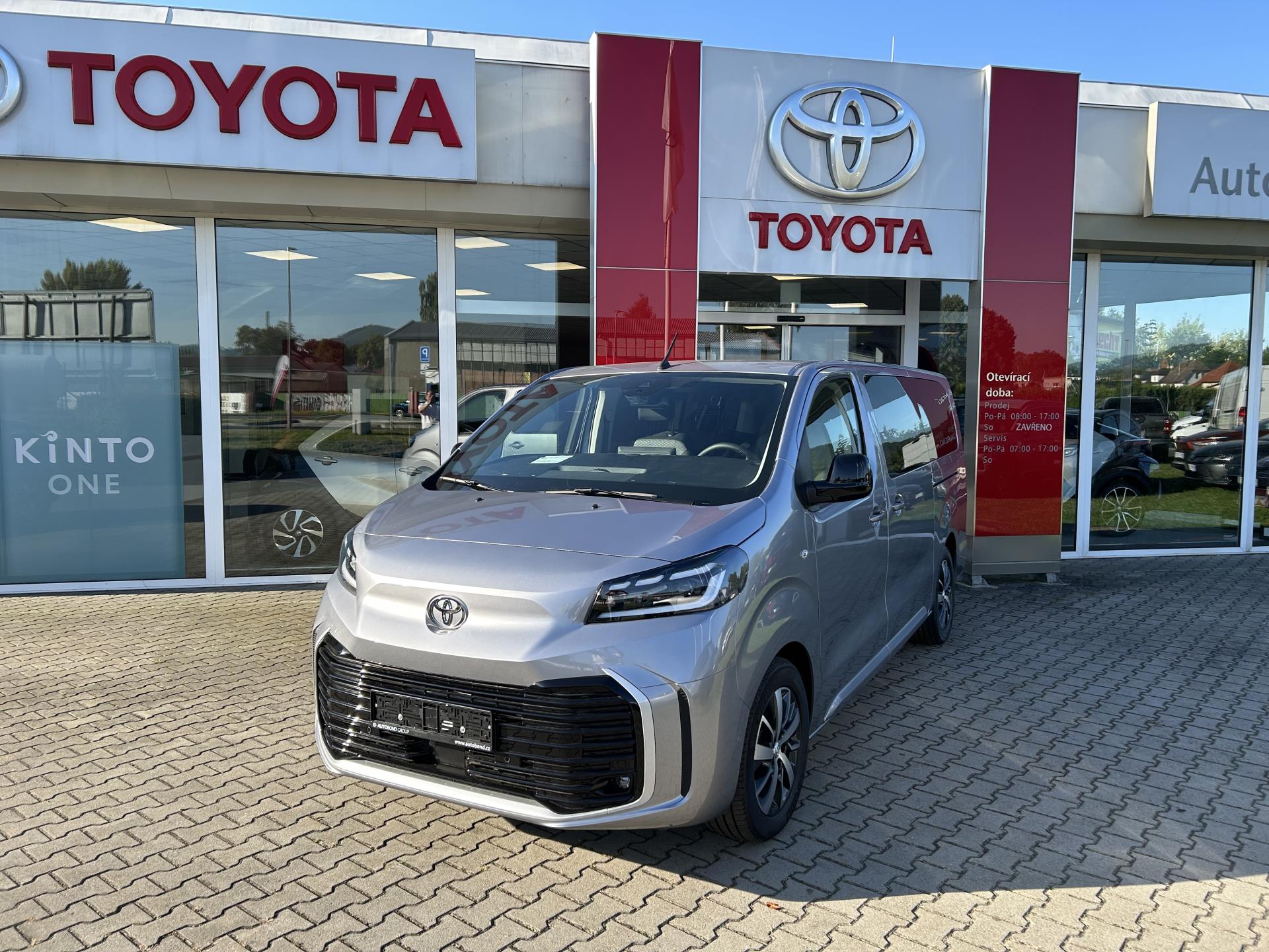 Toyota Proace Verso 2.0 8AT Family WEBASTO