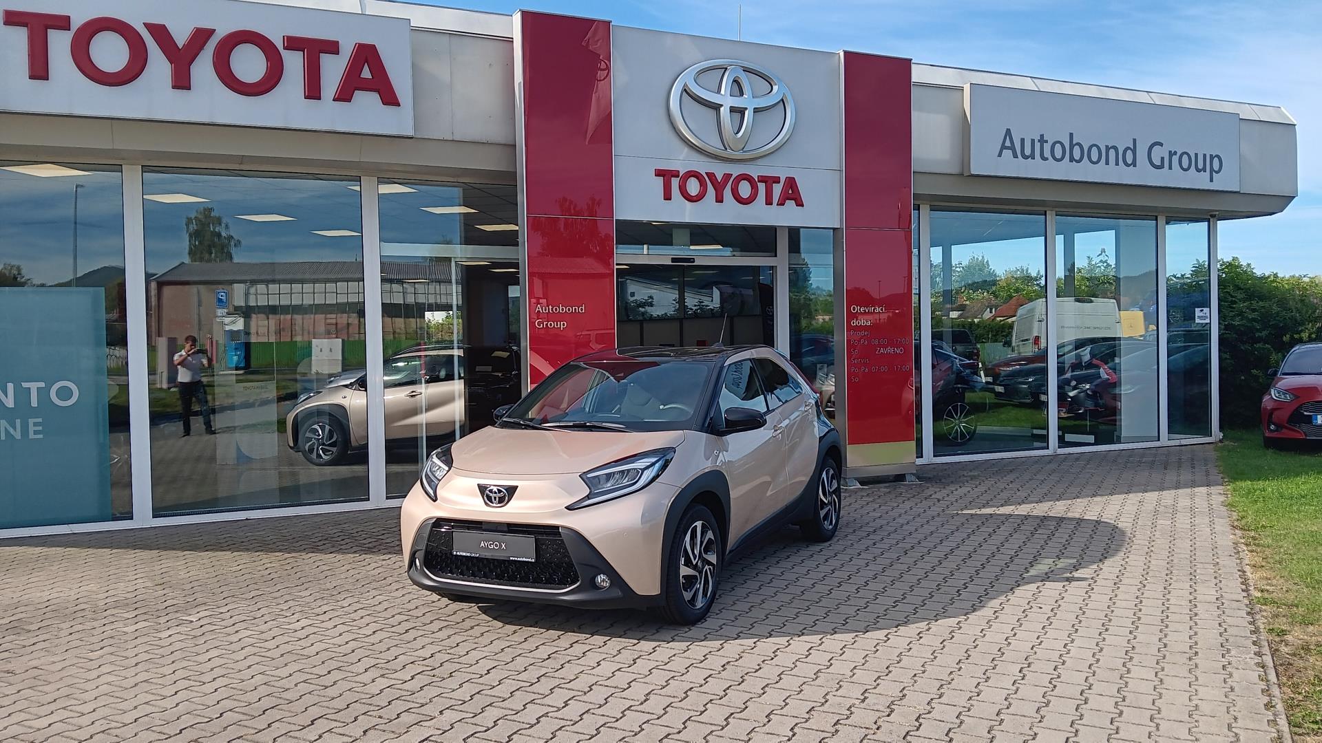 Toyota Aygo X 1.0 5MT Style Tech Vision