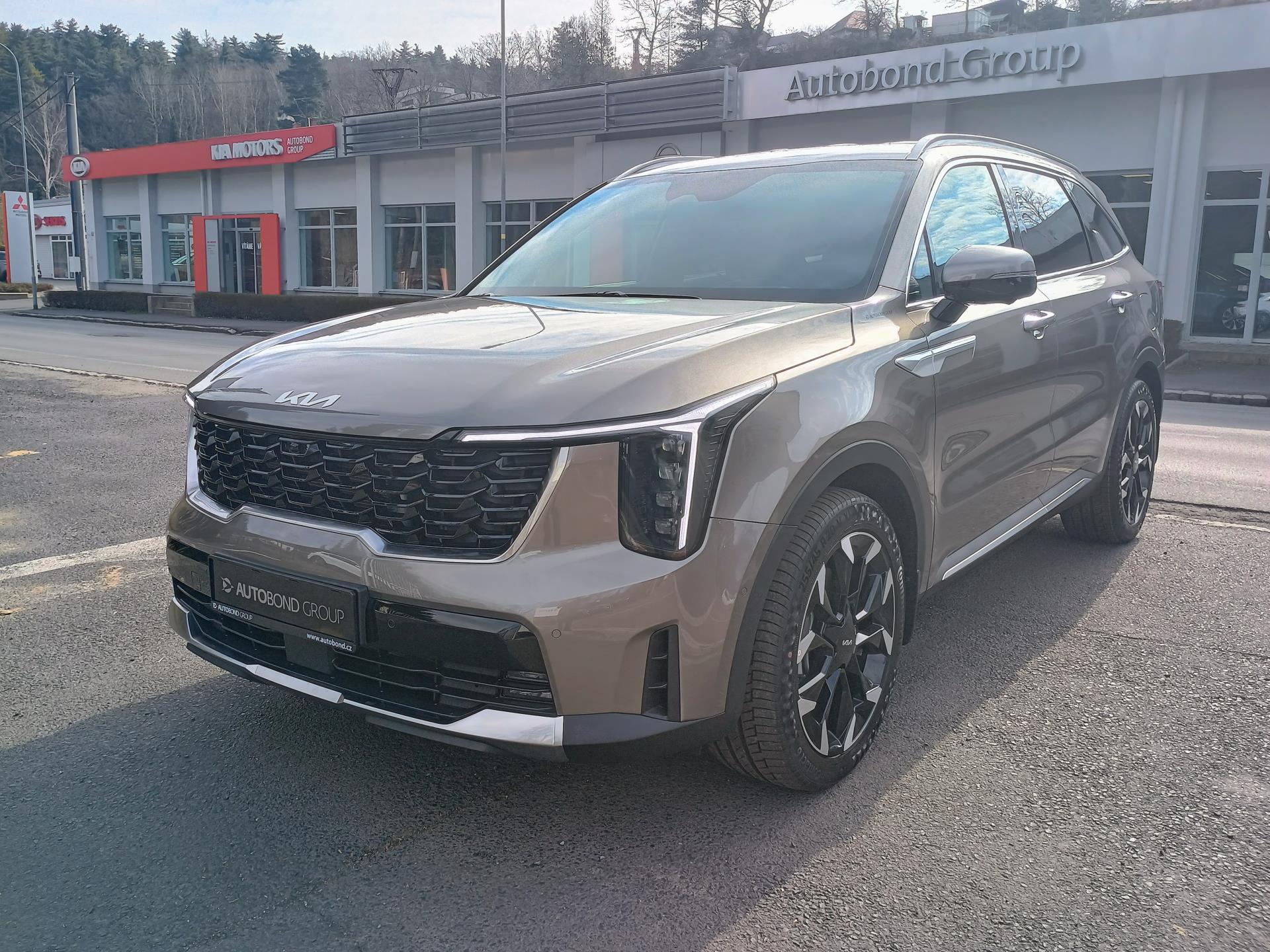 KIA Sorento 5P TOP 2,2 CRDi 4×4 8DCT+NAPPA+TEM