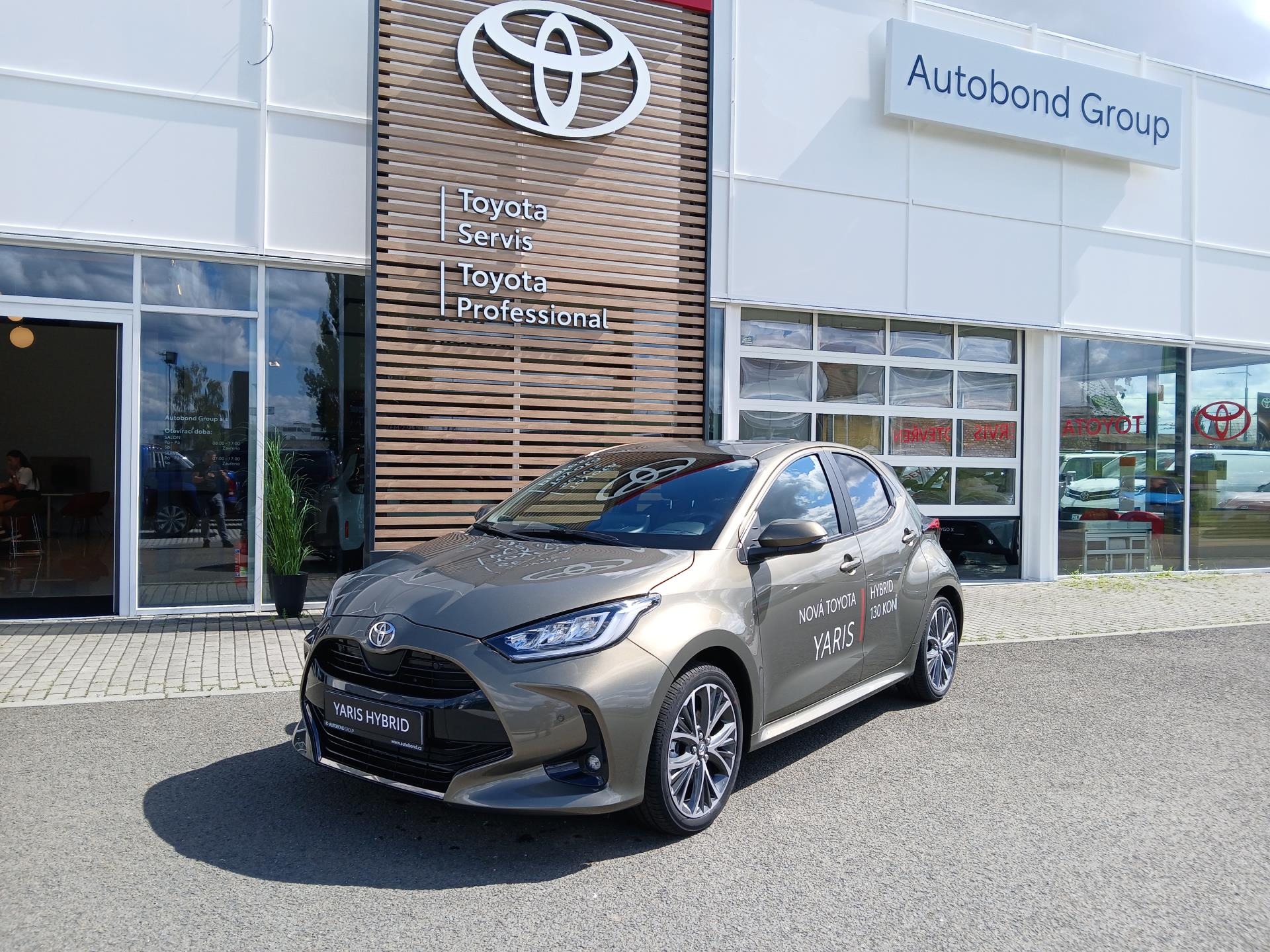 Toyota Yaris 1,5 HEV 116 CVT Executive