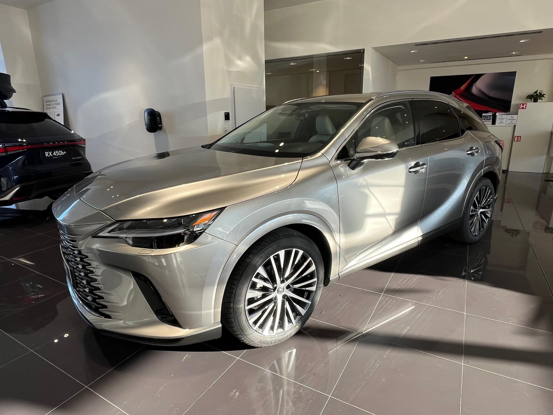 Lexus RX 450h+ EXECUTIVE PLUS 4×4