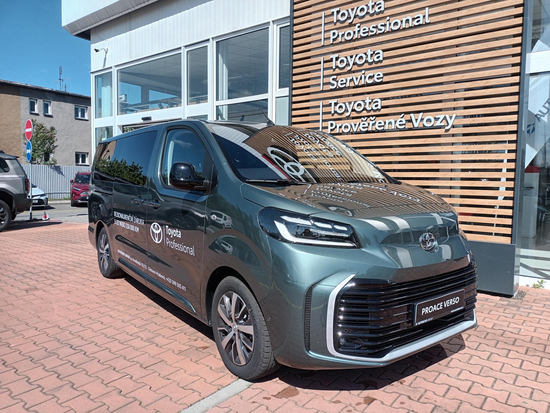 Toyota Proace Verso 2,0 Diesel 8AT VIP 7 míst