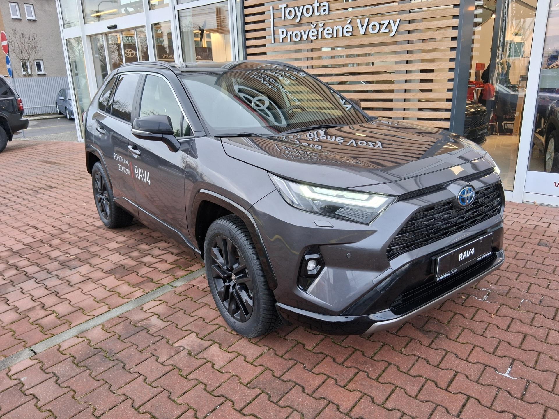 Toyota RAV4 2,5 HEV 4X4 SELECTION