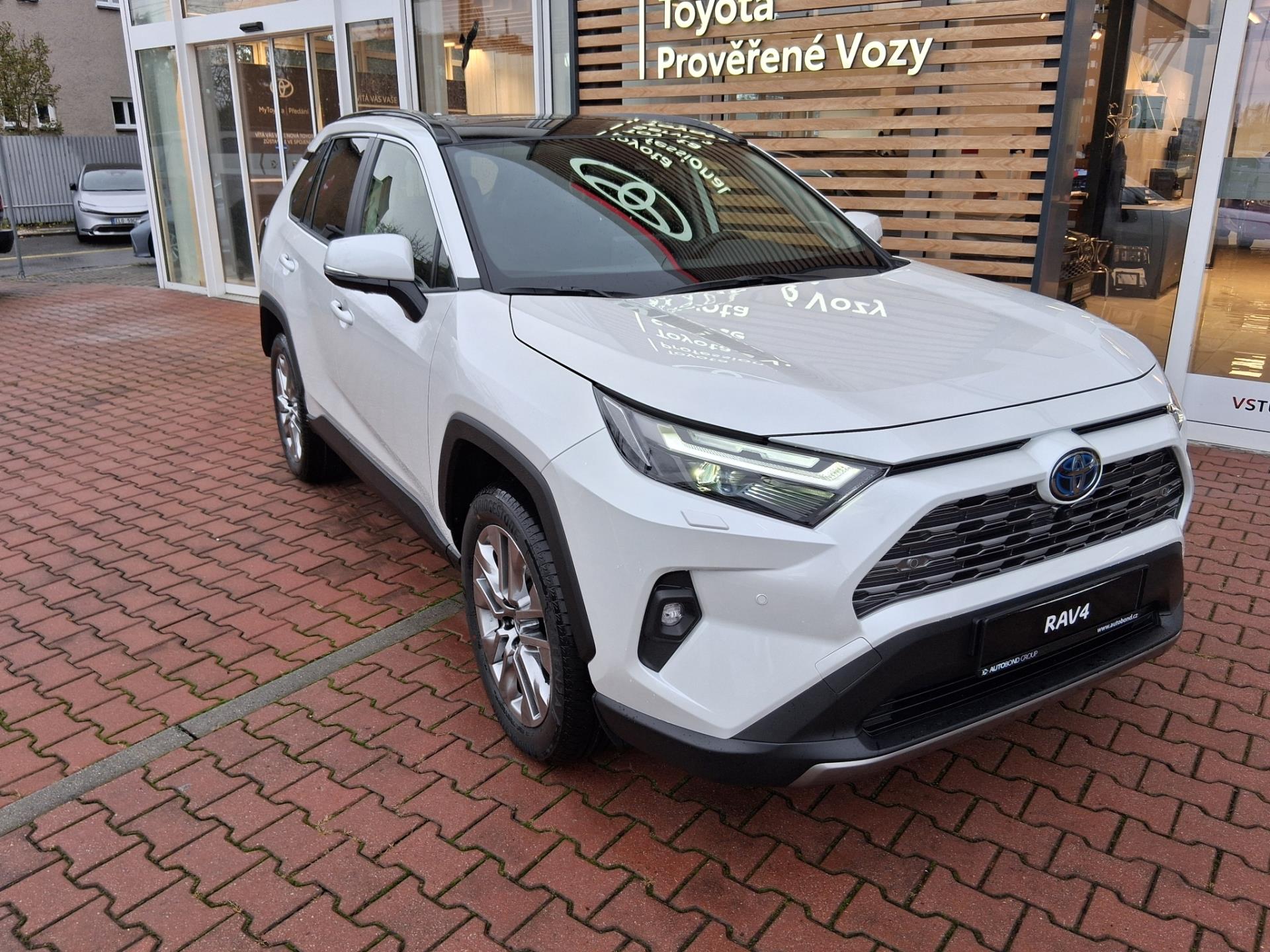 Toyota RAV4 2,5 HEV 4X4 EXECUTIVE + SKYVIEW+JBL