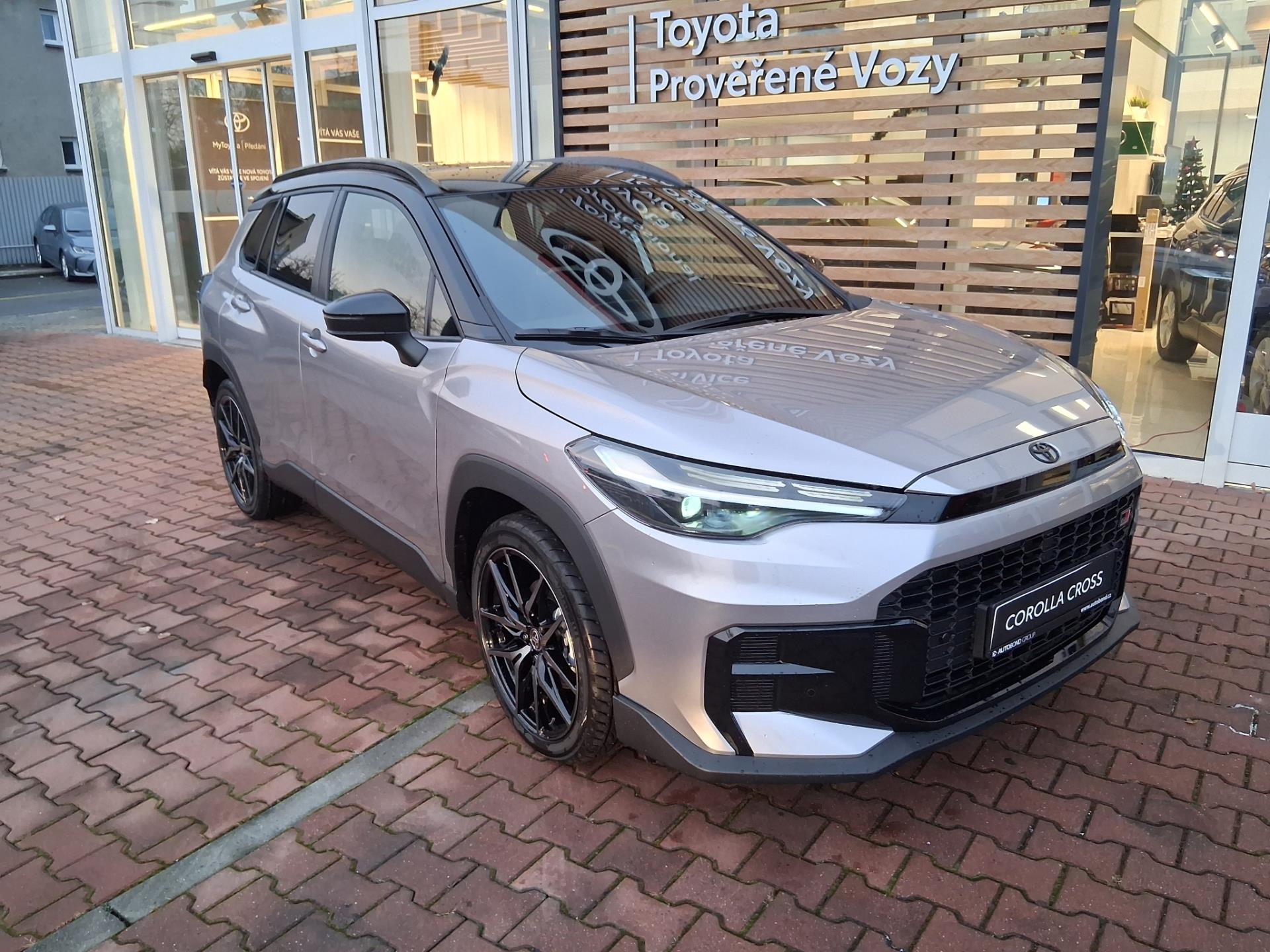 Toyota Corolla Cross 2,0 HEV 4X4  GR SPORT