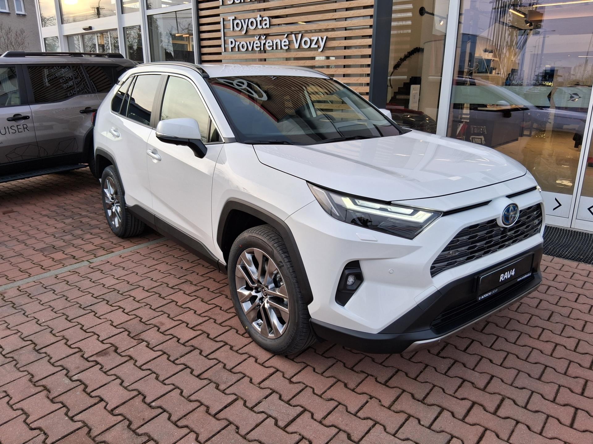Toyota RAV4 2,5 HEV 4X4 EXECUTIVE
