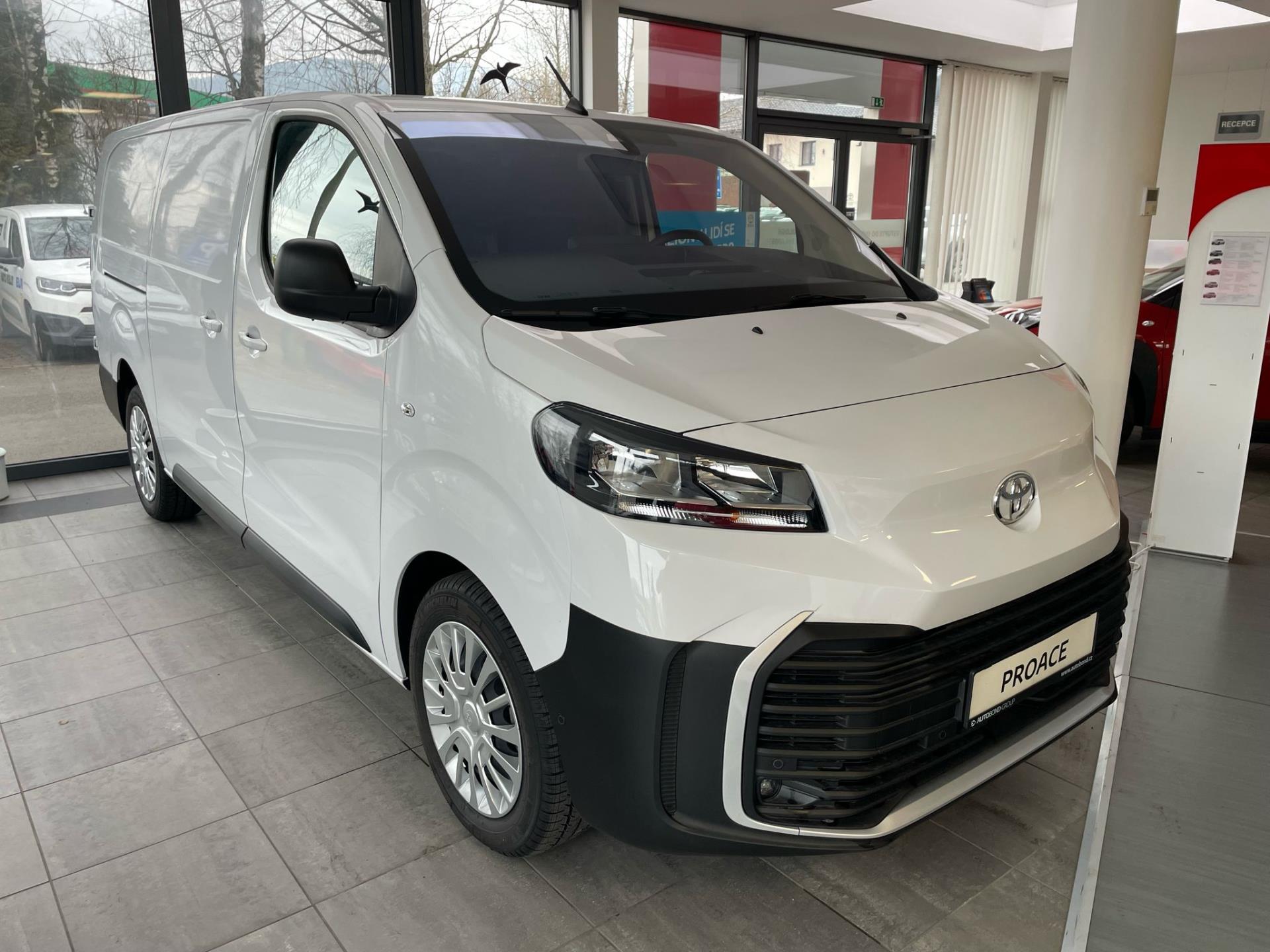 Toyota ProAce Panel Van L2, 2.0L Diesel (144 hp), 6MT Active
