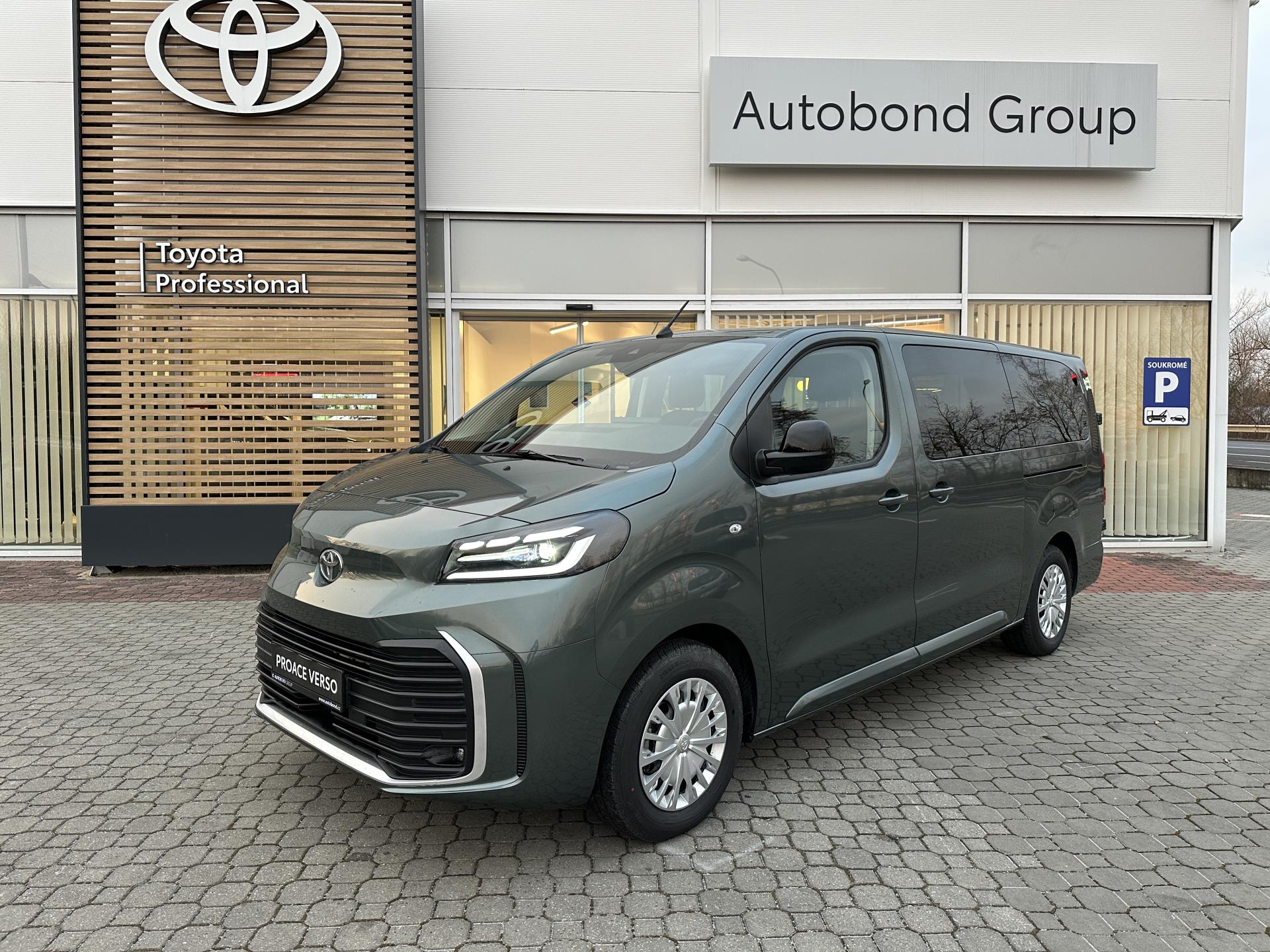 Toyota Proace Verso 2.0D 6MT Business 9S L2