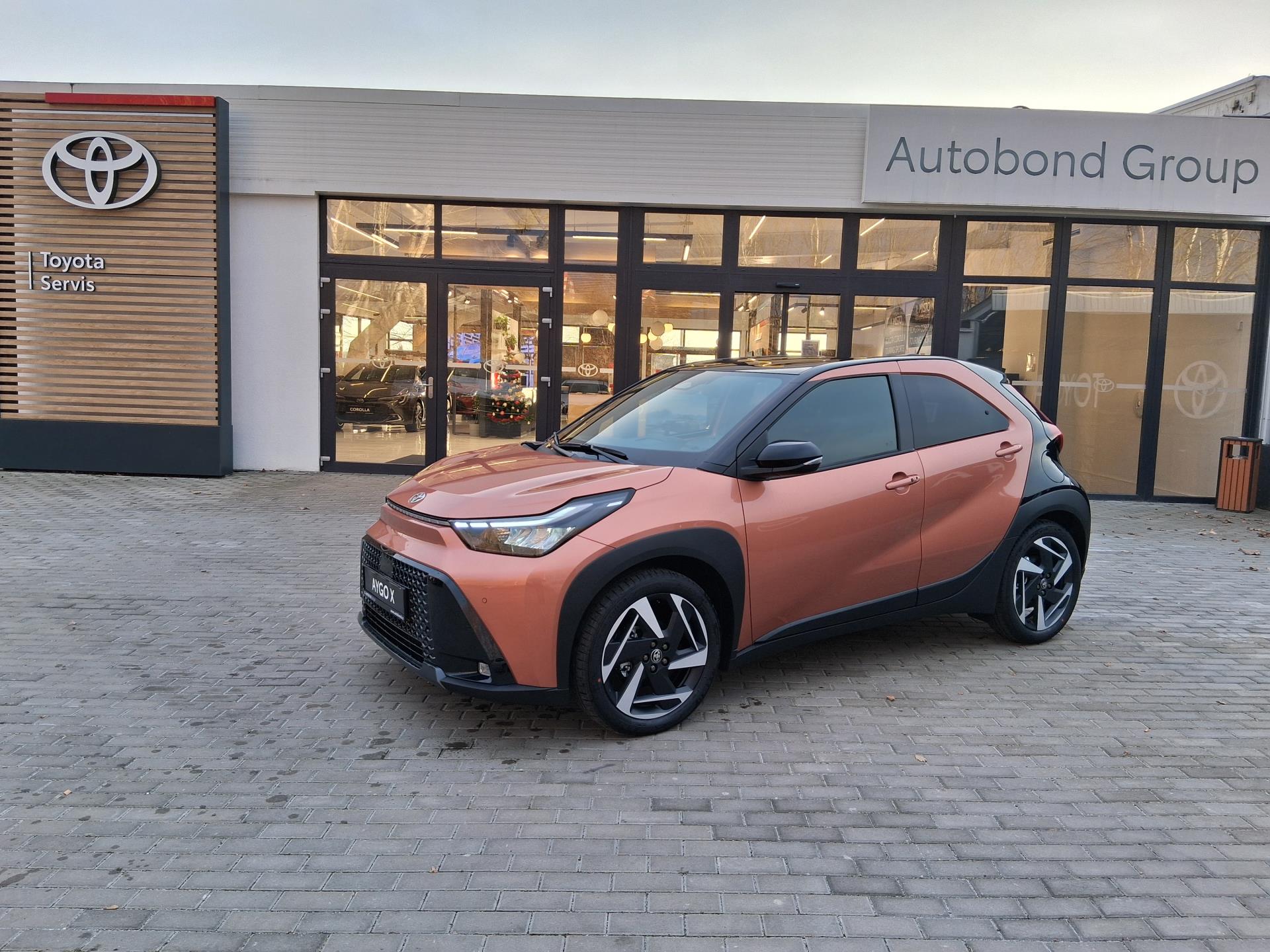 Toyota Aygo X 1,5 HEV  Executive