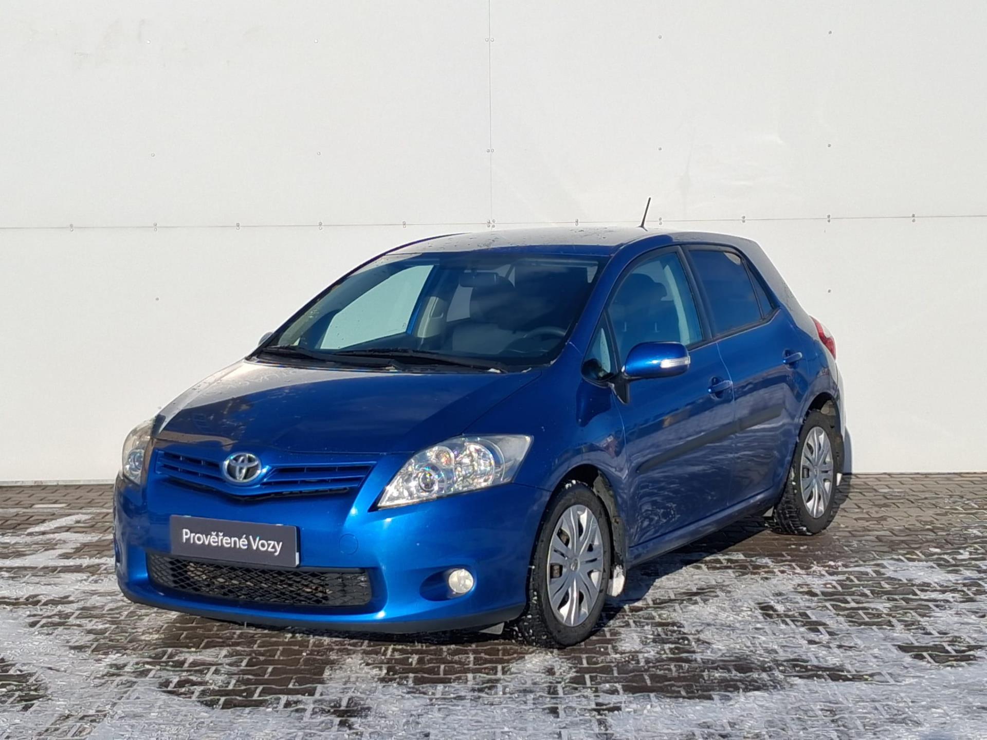 Toyota Auris 1.6 VVT-i Luna 97 kW