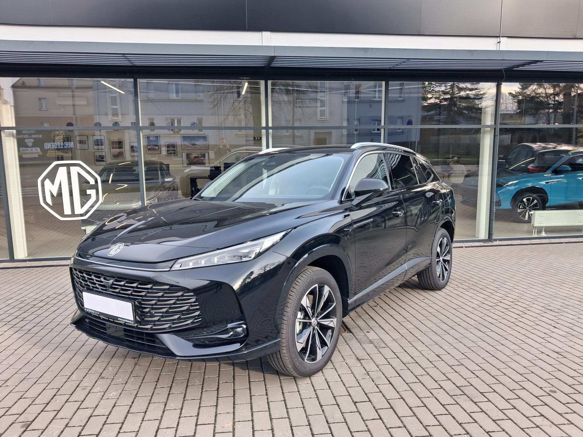 MG HS EMOTION 1.5TGI Hybrid+ 165kW 3AT 4×2