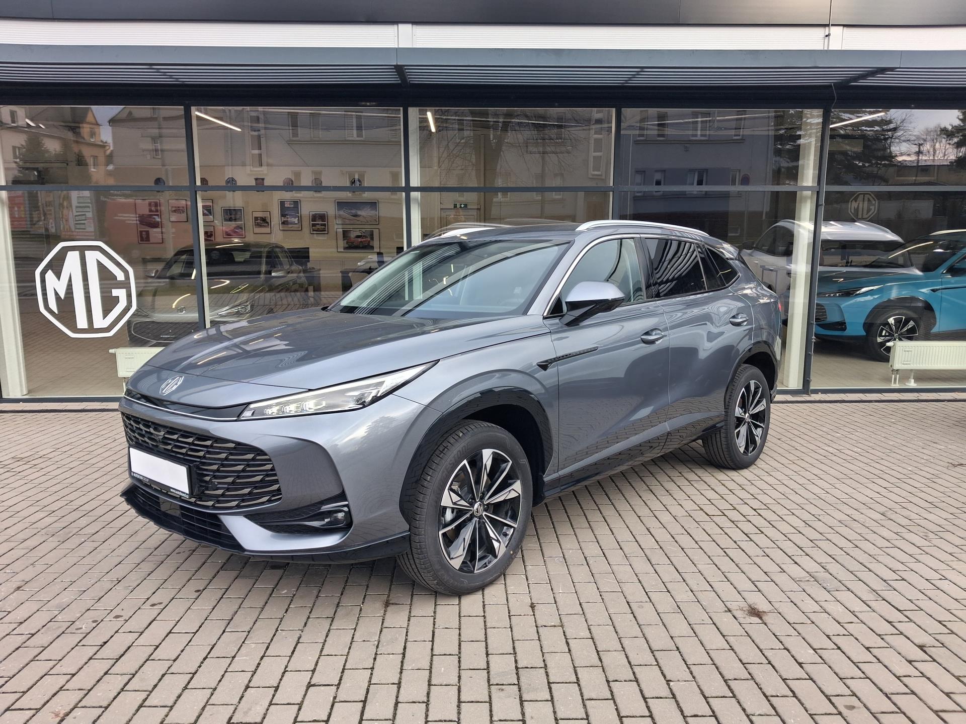 MG HS EMOTION 1.5TGI 125kW 6MT 4×2